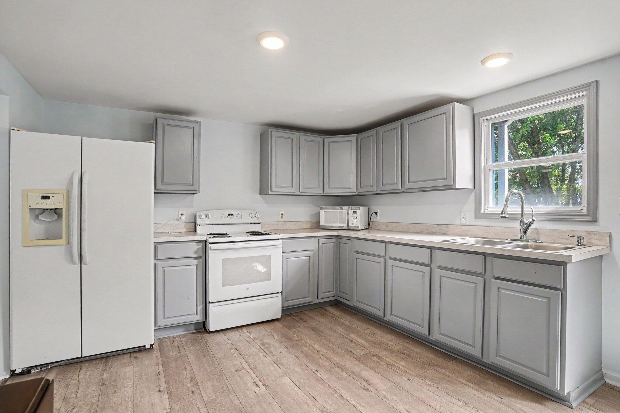 312 Elliott Avenue Grand Haven MI 49417
