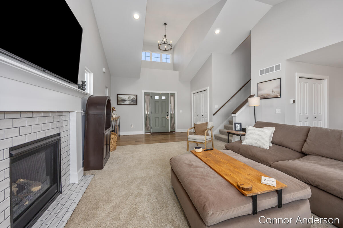 355 Elstar Court NE Rockford MI 49341