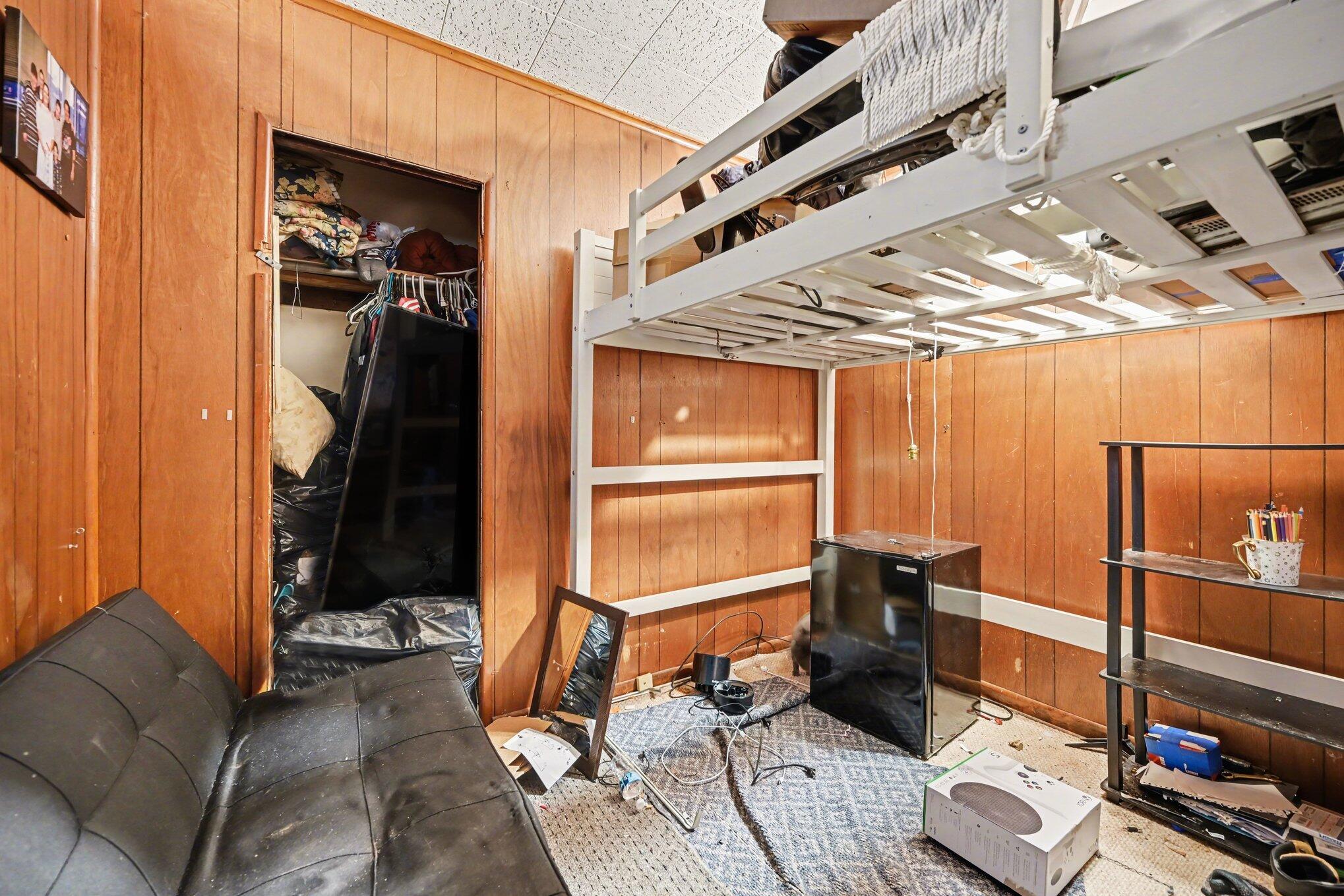 561 Arthur Avenue Kalamazoo MI 49048