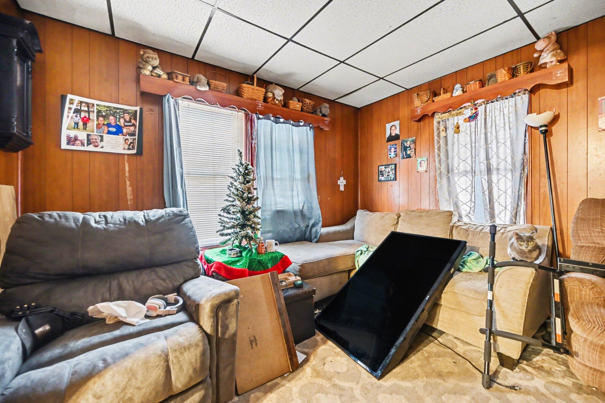 561 Arthur Avenue Kalamazoo MI 49048