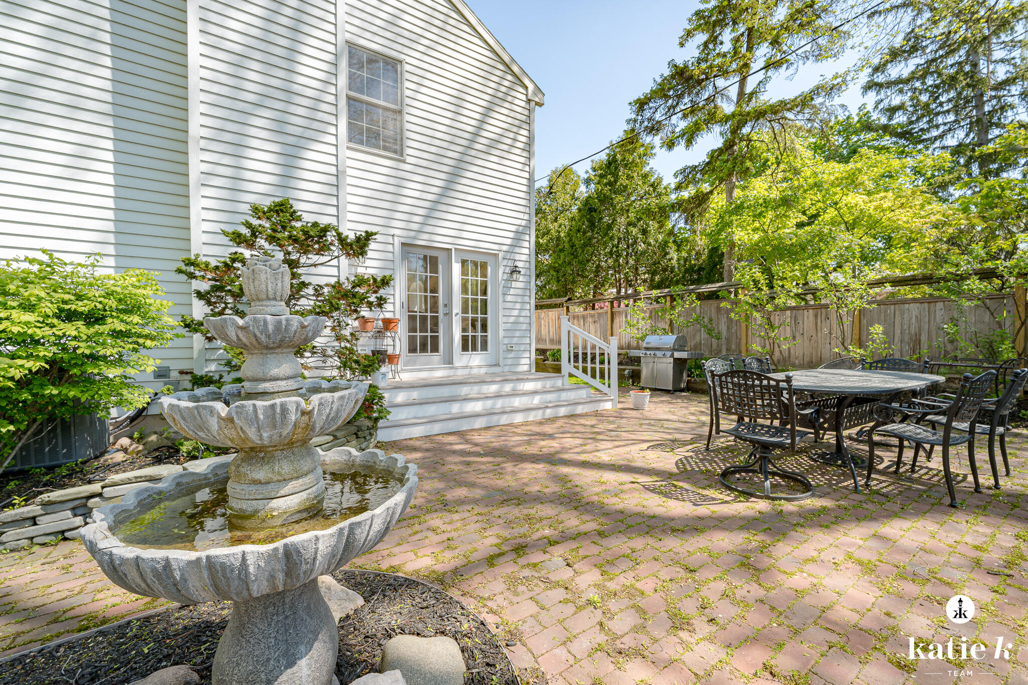 2538 Beechwood Drive SE East Grand Rapids MI 49506