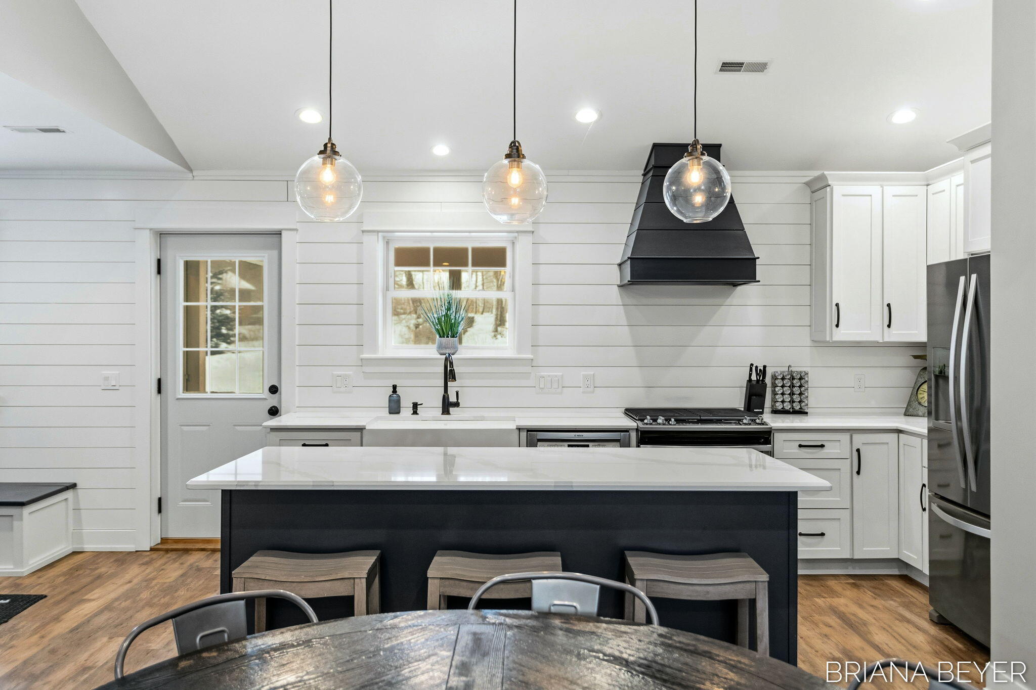 6541 145th Avenue Holland MI 49423