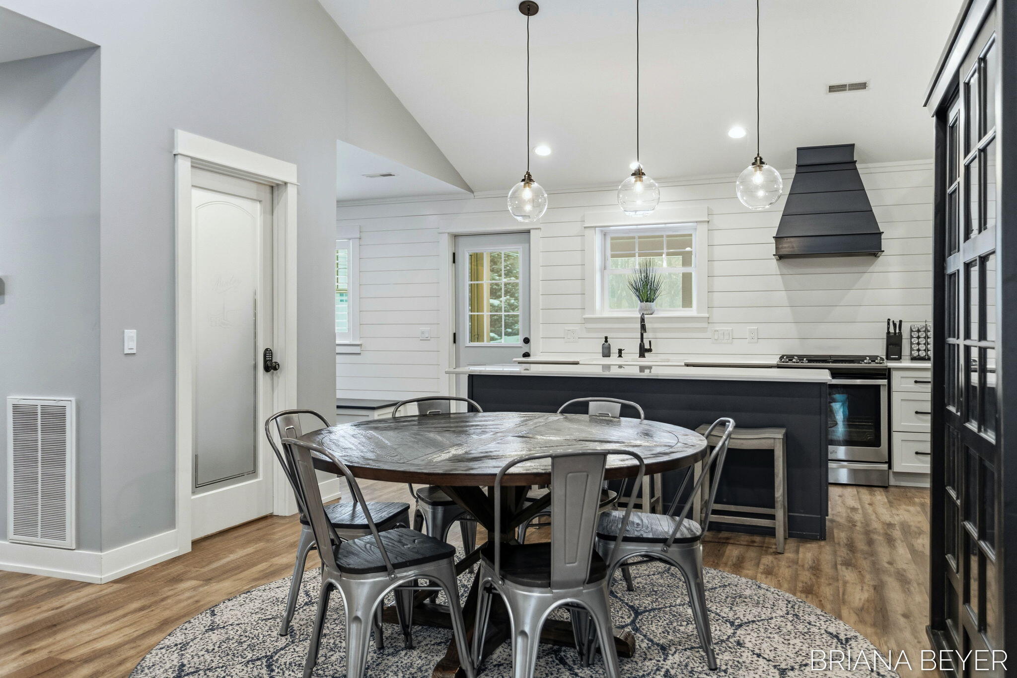 6541 145th Avenue Holland MI 49423