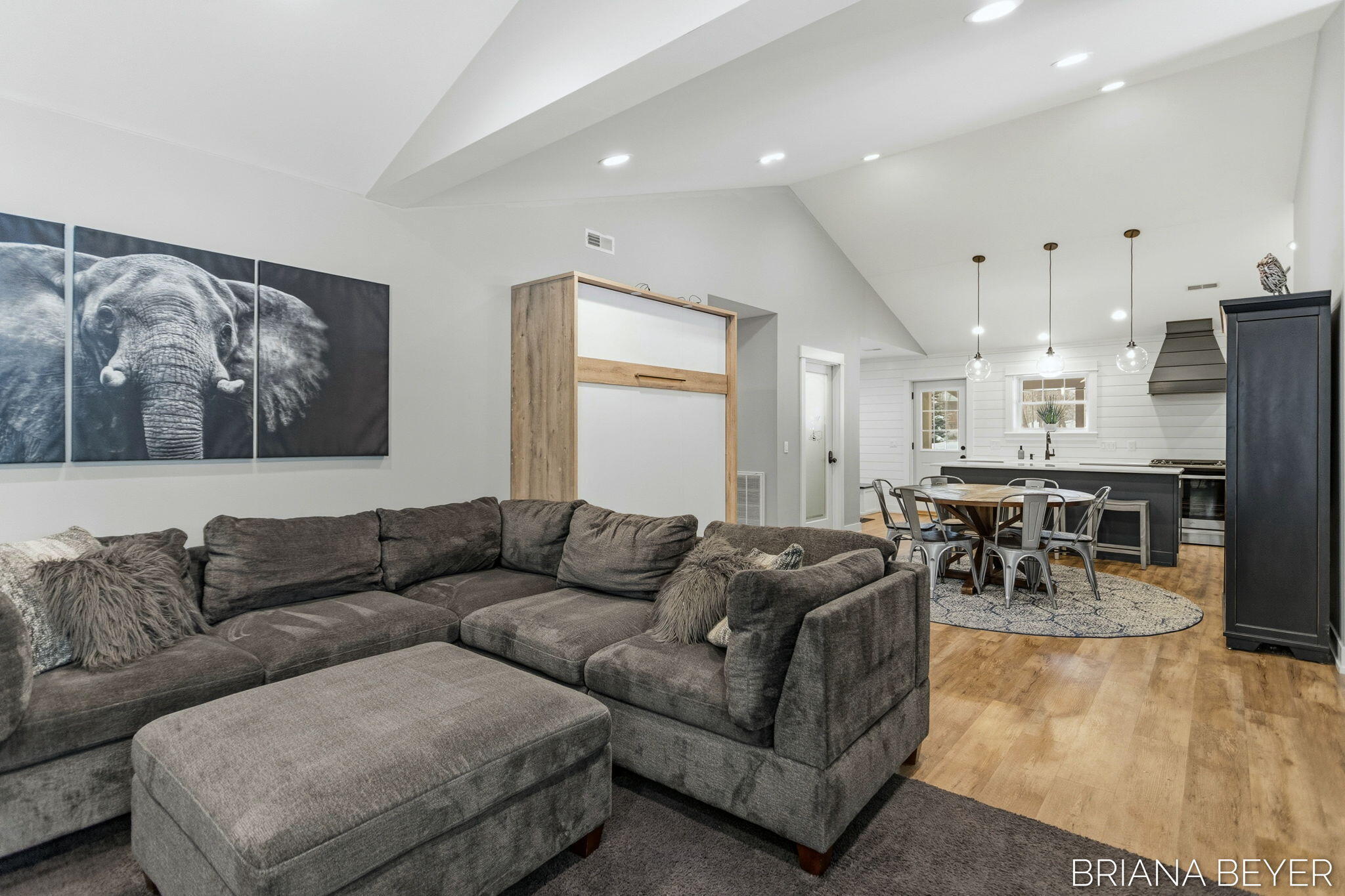 6541 145th Avenue Holland MI 49423