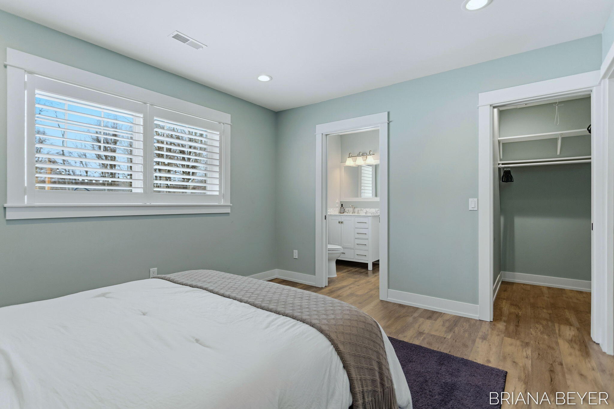 6541 145th Avenue Holland MI 49423