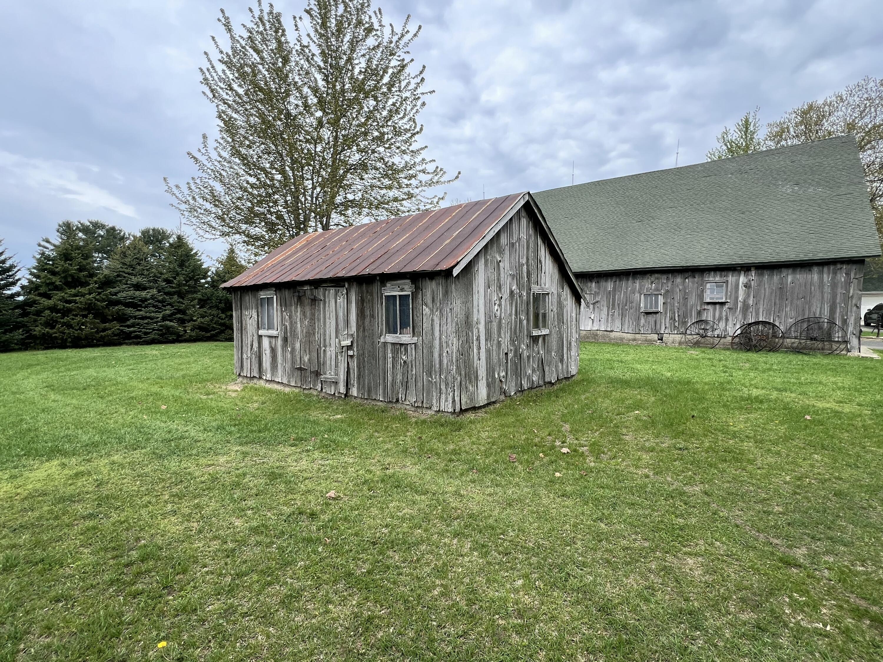 8331 112th Avenue West Olive MI 49460