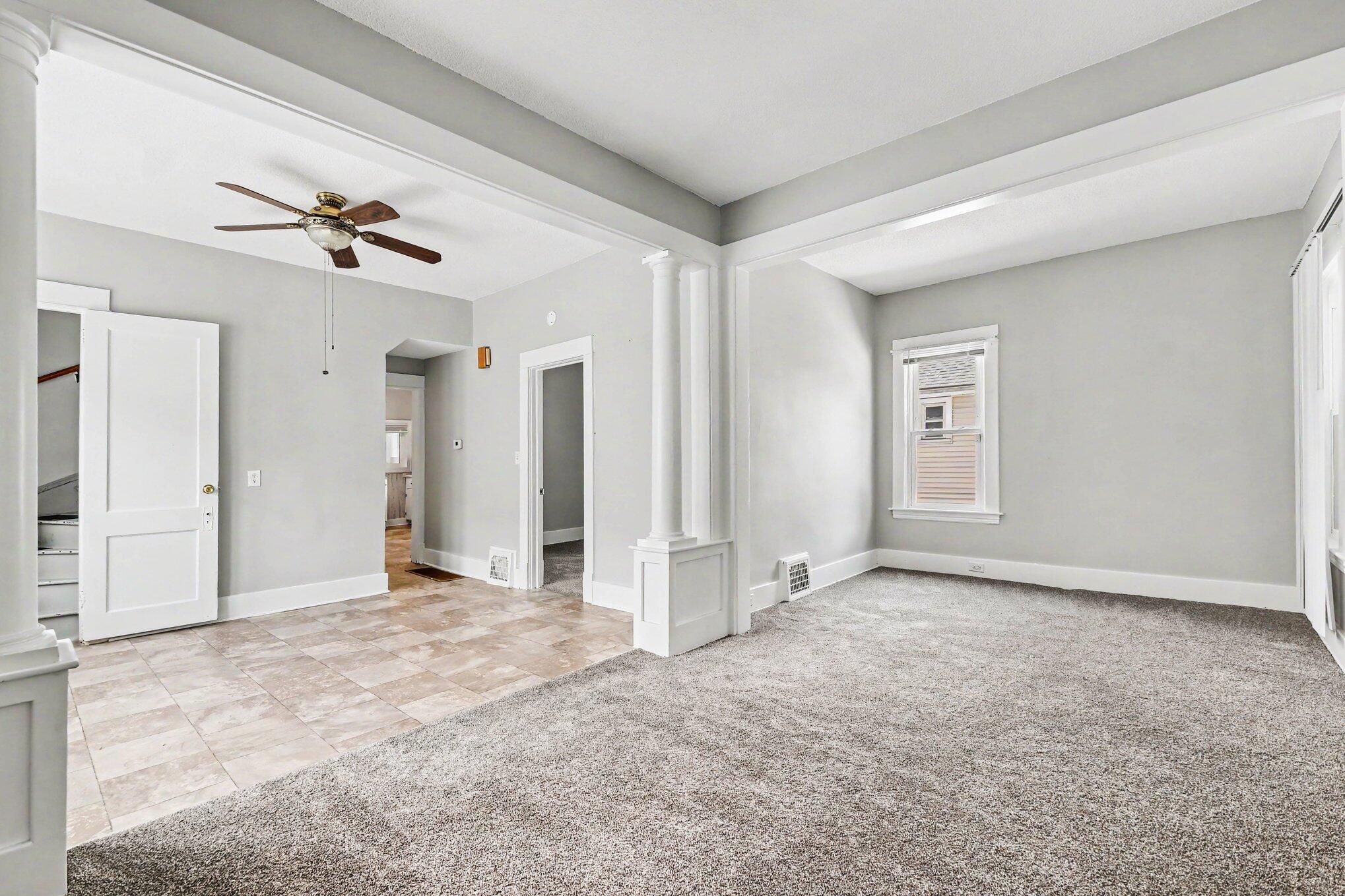 2041 Edgewood Avenue NE Grand Rapids MI 49505