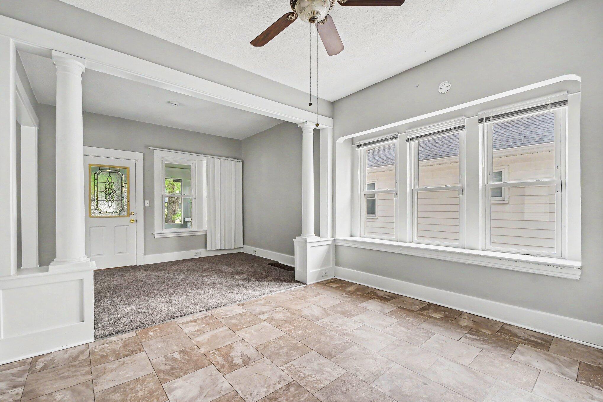 2041 Edgewood Avenue NE Grand Rapids MI 49505