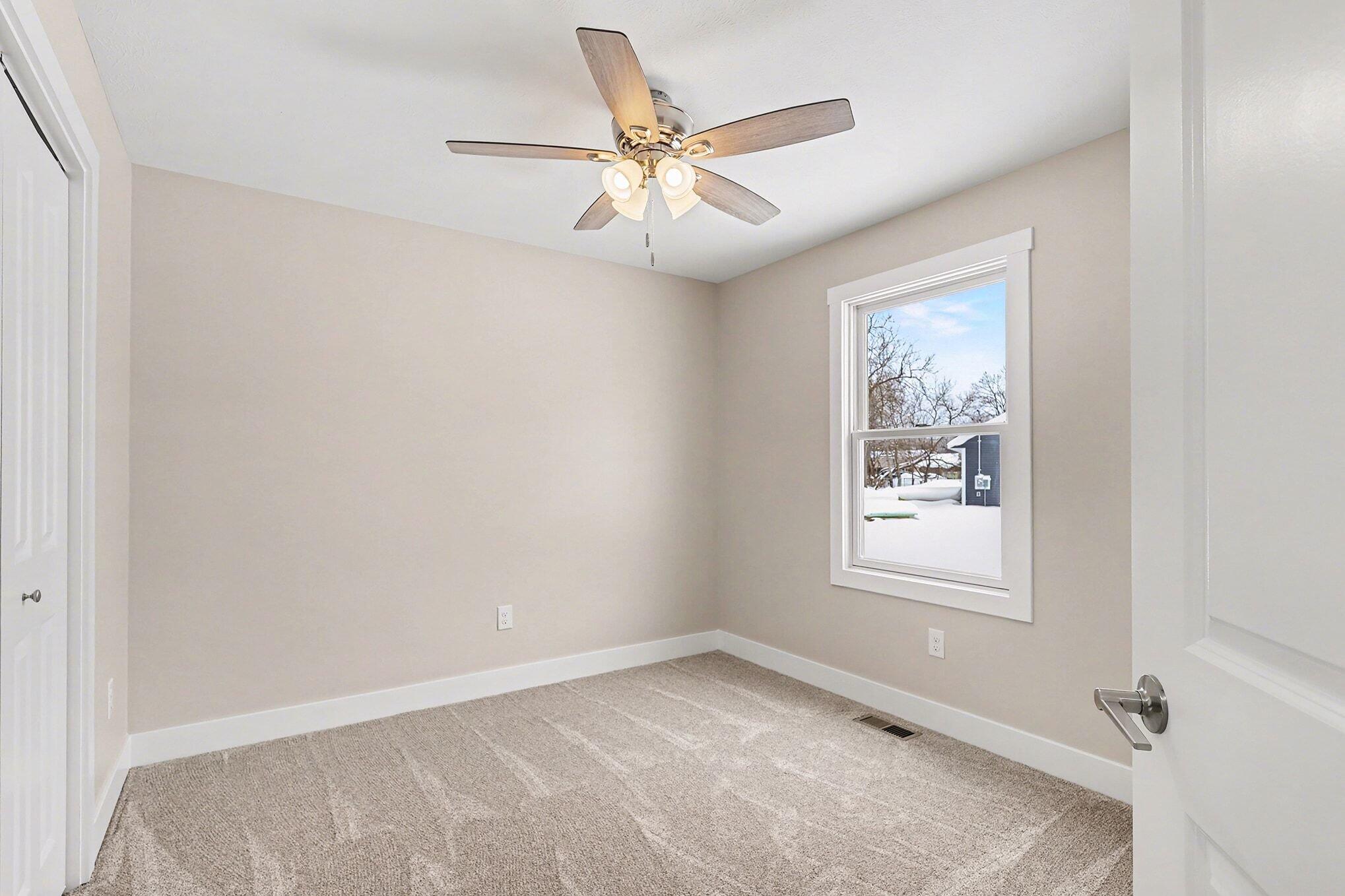907 Orchard Avenue Muskegon MI 49442