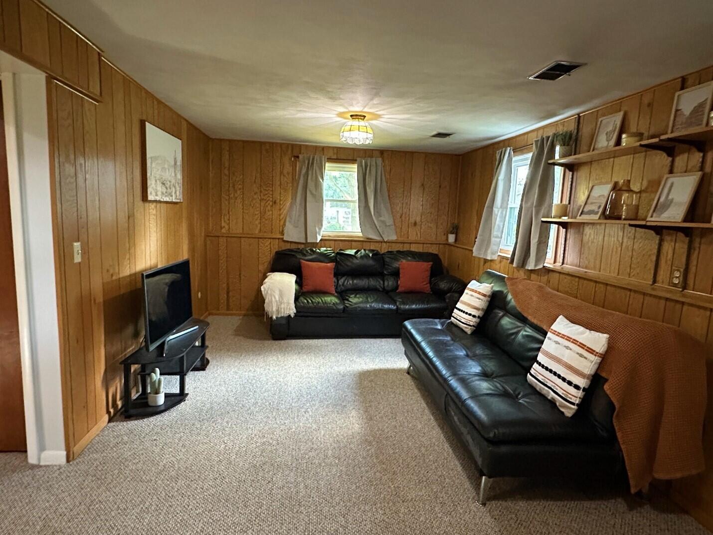 1804 Carlsbrook Lane Portage MI 49024