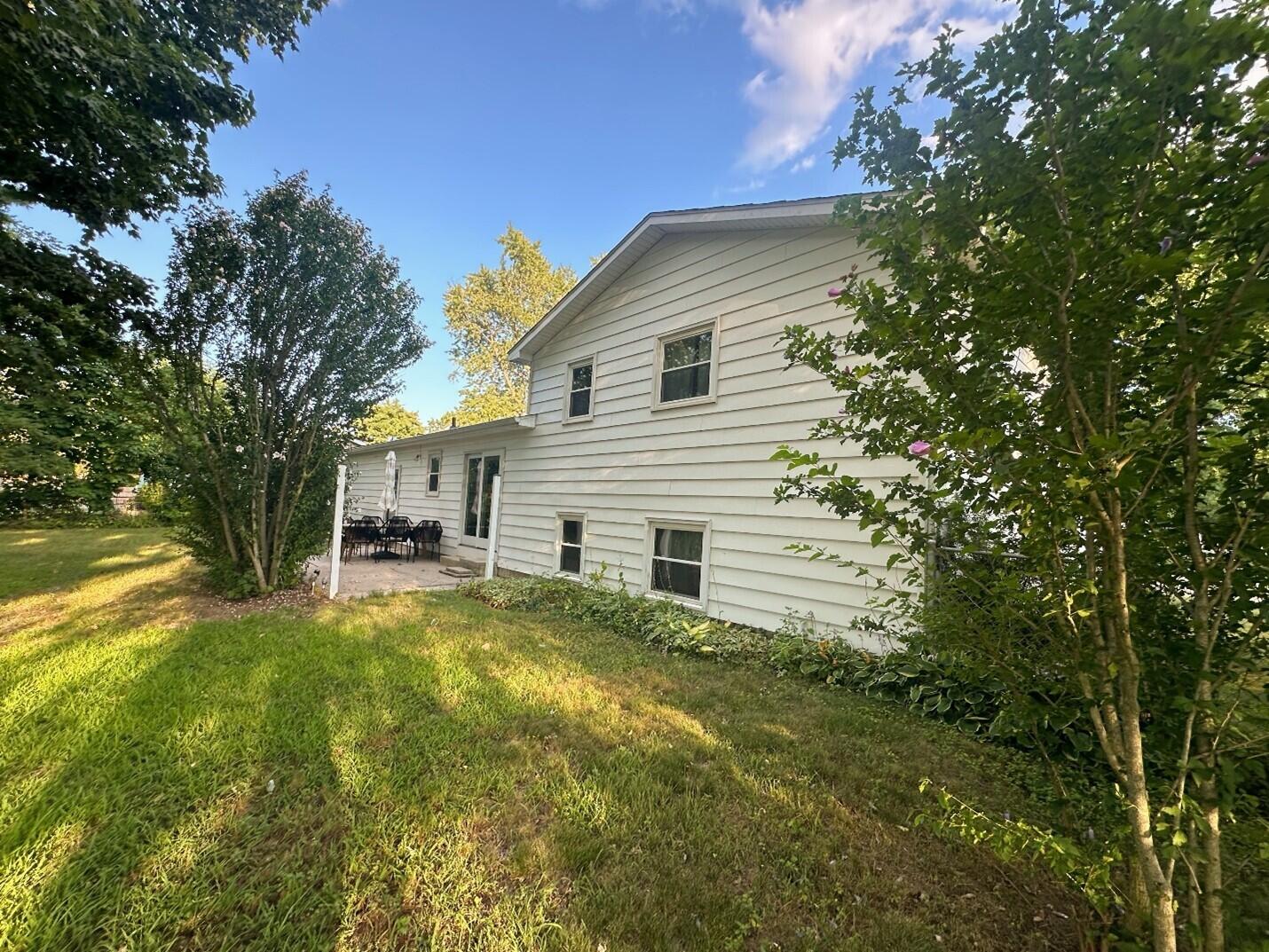 1804 Carlsbrook Lane Portage MI 49024
