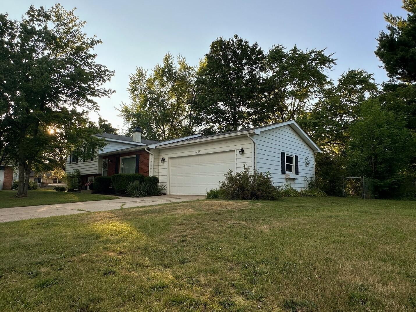 1804 Carlsbrook Lane Portage MI 49024