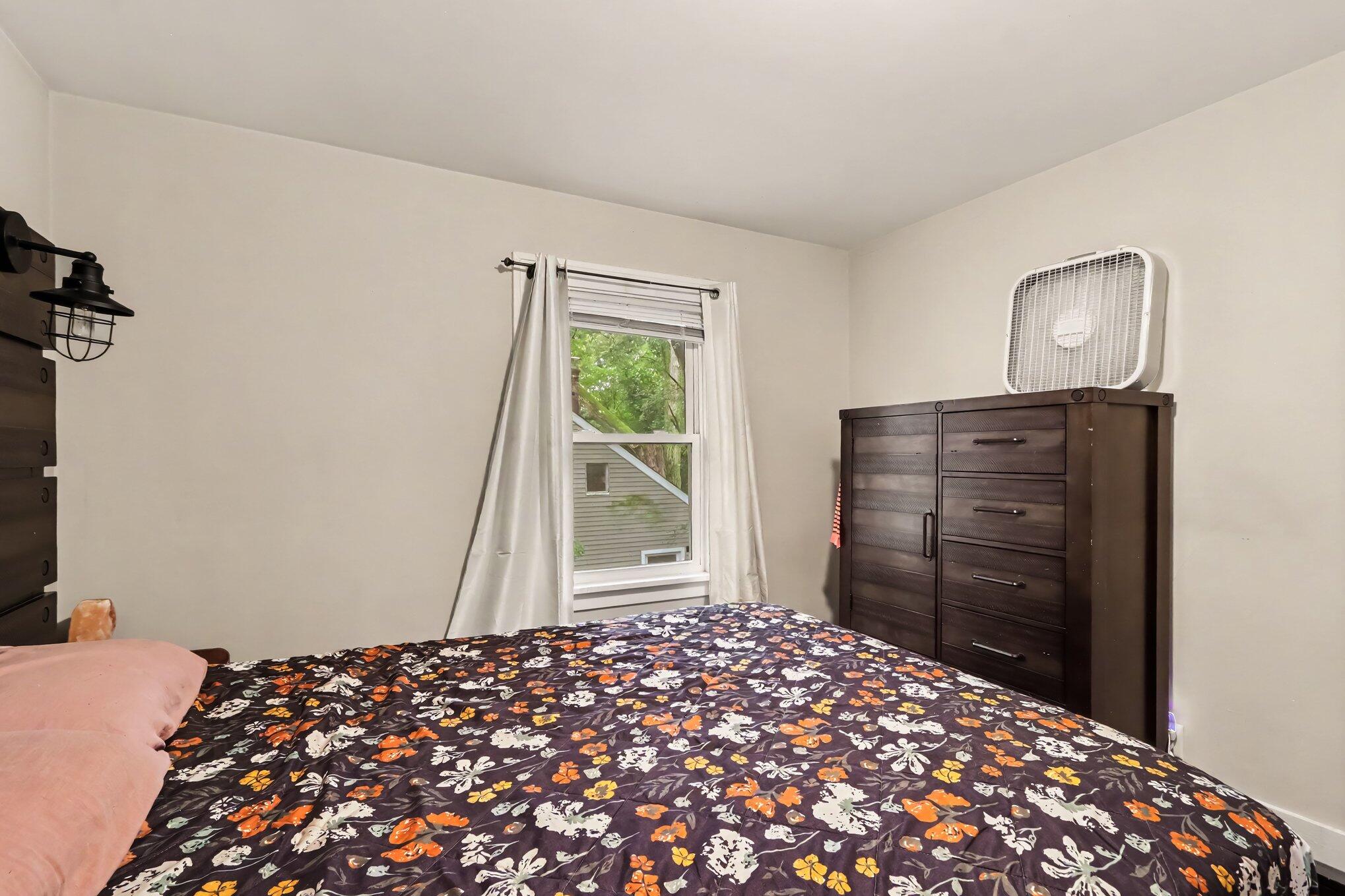 1417 Stamford Avenue Kalamazoo MI 49048