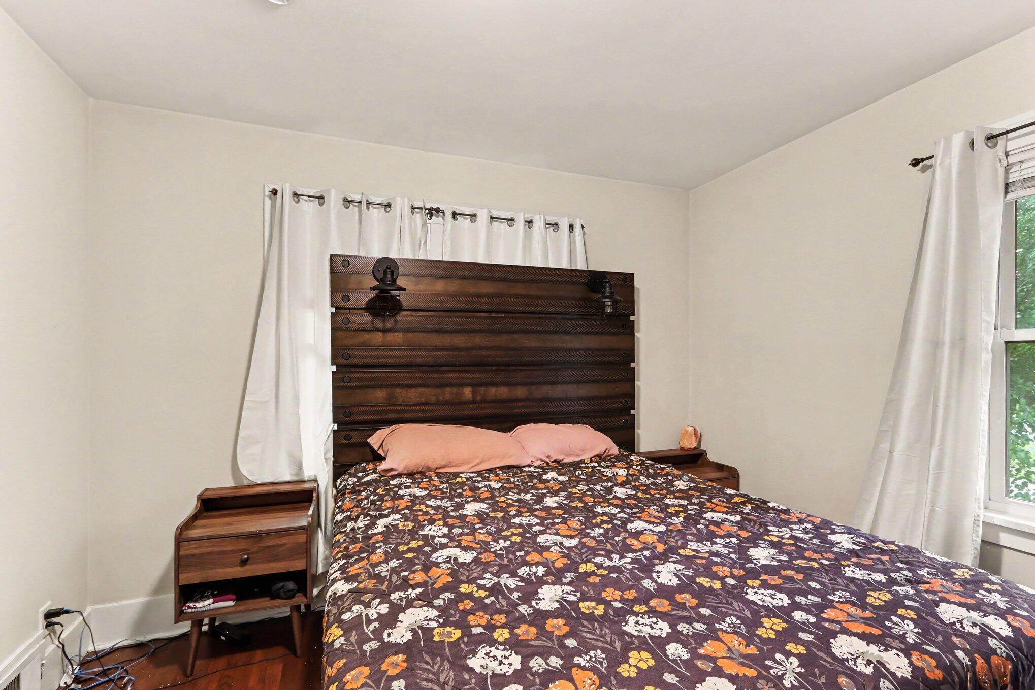 1417 Stamford Avenue Kalamazoo MI 49048