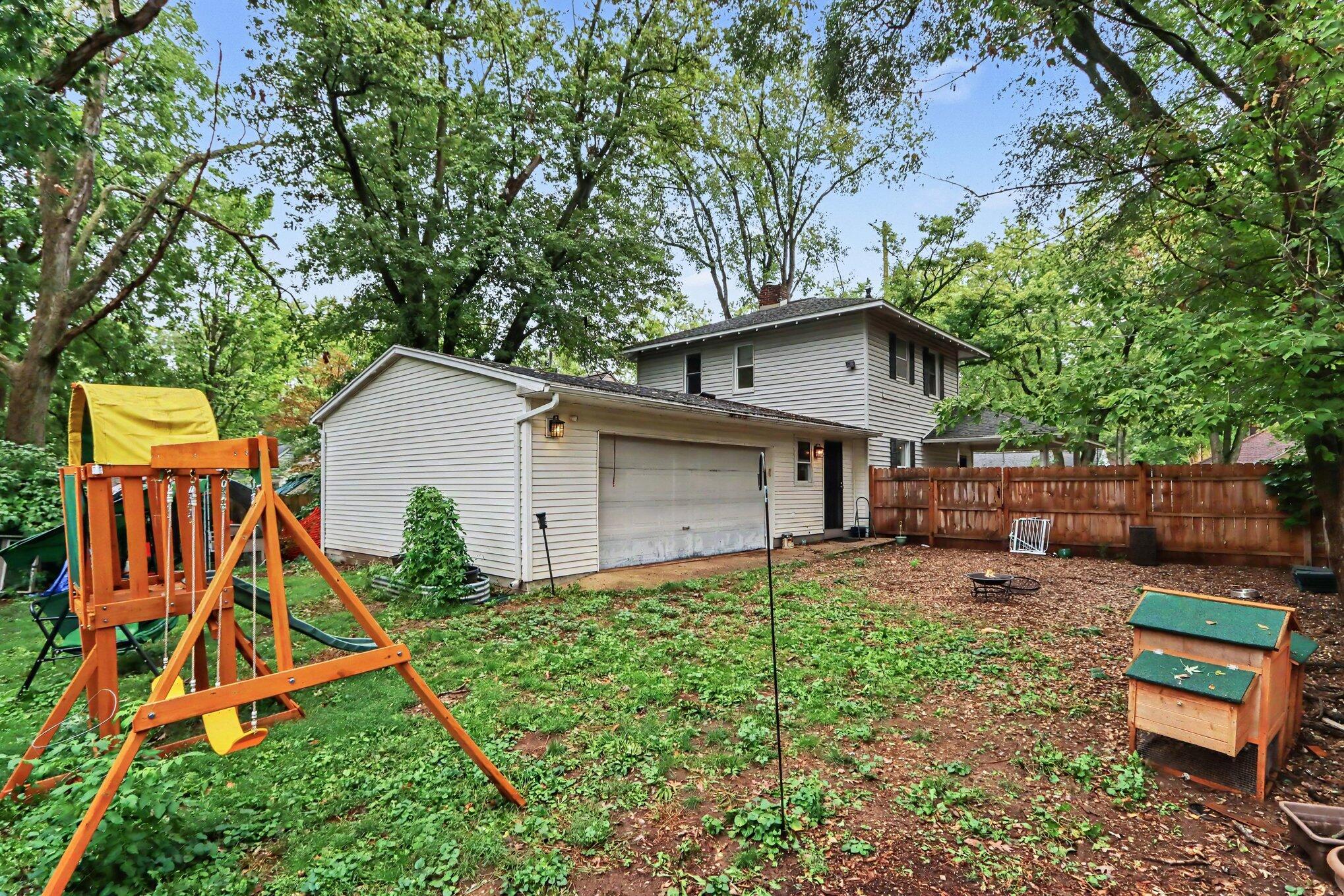 1417 Stamford Avenue Kalamazoo MI 49048