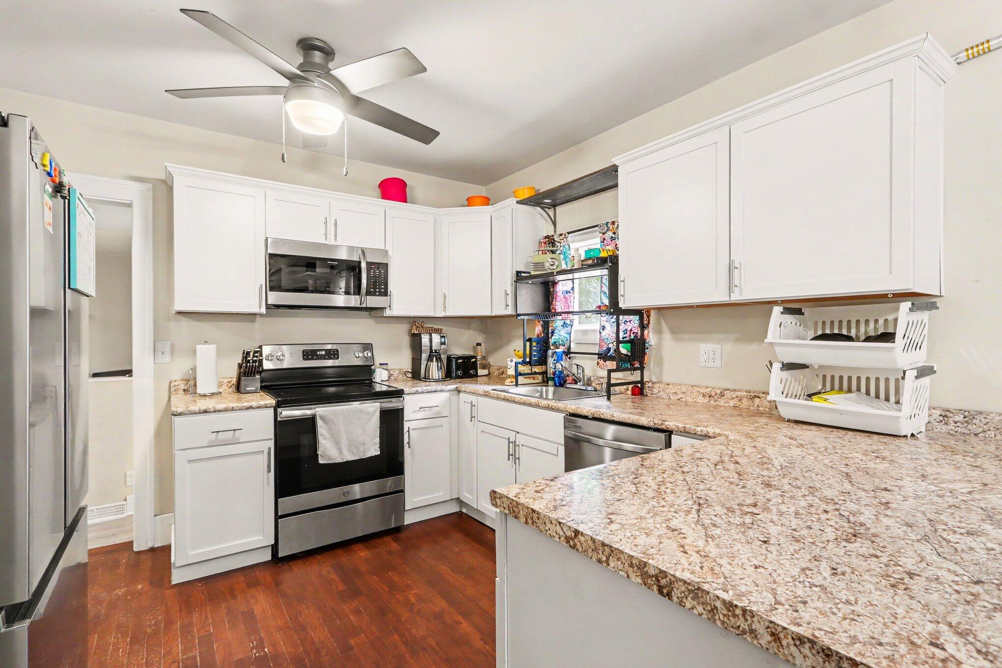 1417 Stamford Avenue Kalamazoo MI 49048
