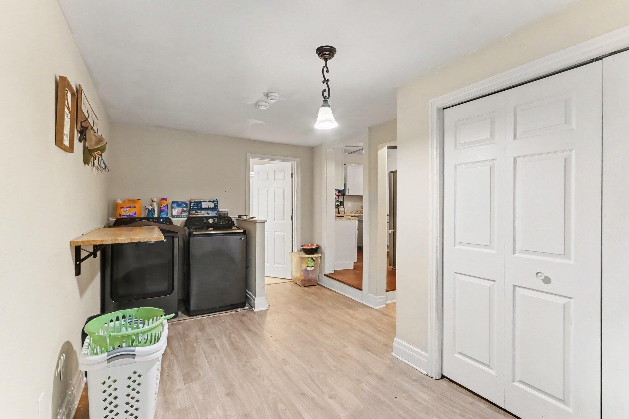 1417 Stamford Avenue Kalamazoo MI 49048