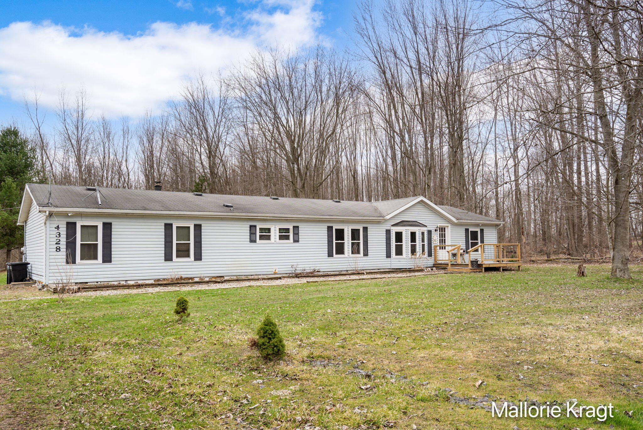 4328 105th Avenue Allegan MI 49010