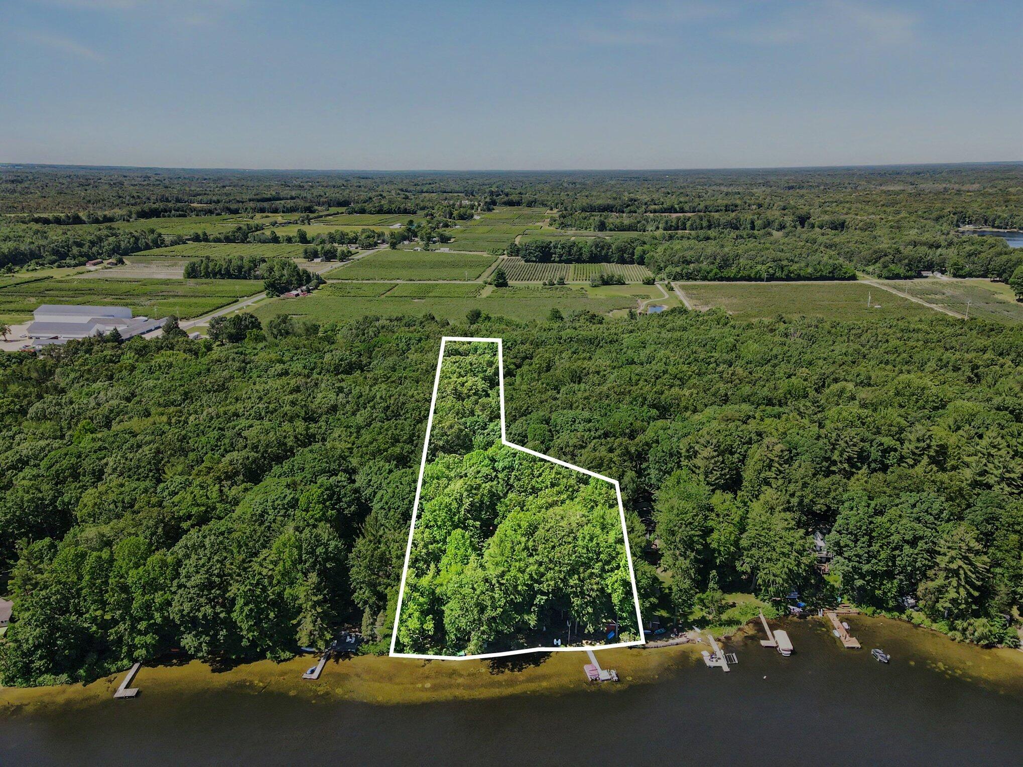 10041 County Road 215 Grand Junction MI 49056