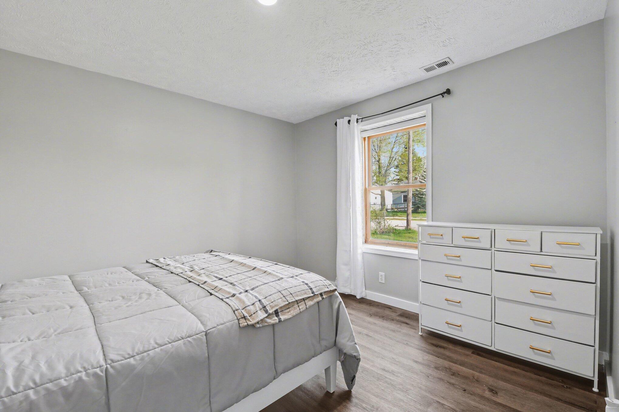 68 Nancy Street SE Grand Rapids MI 49548