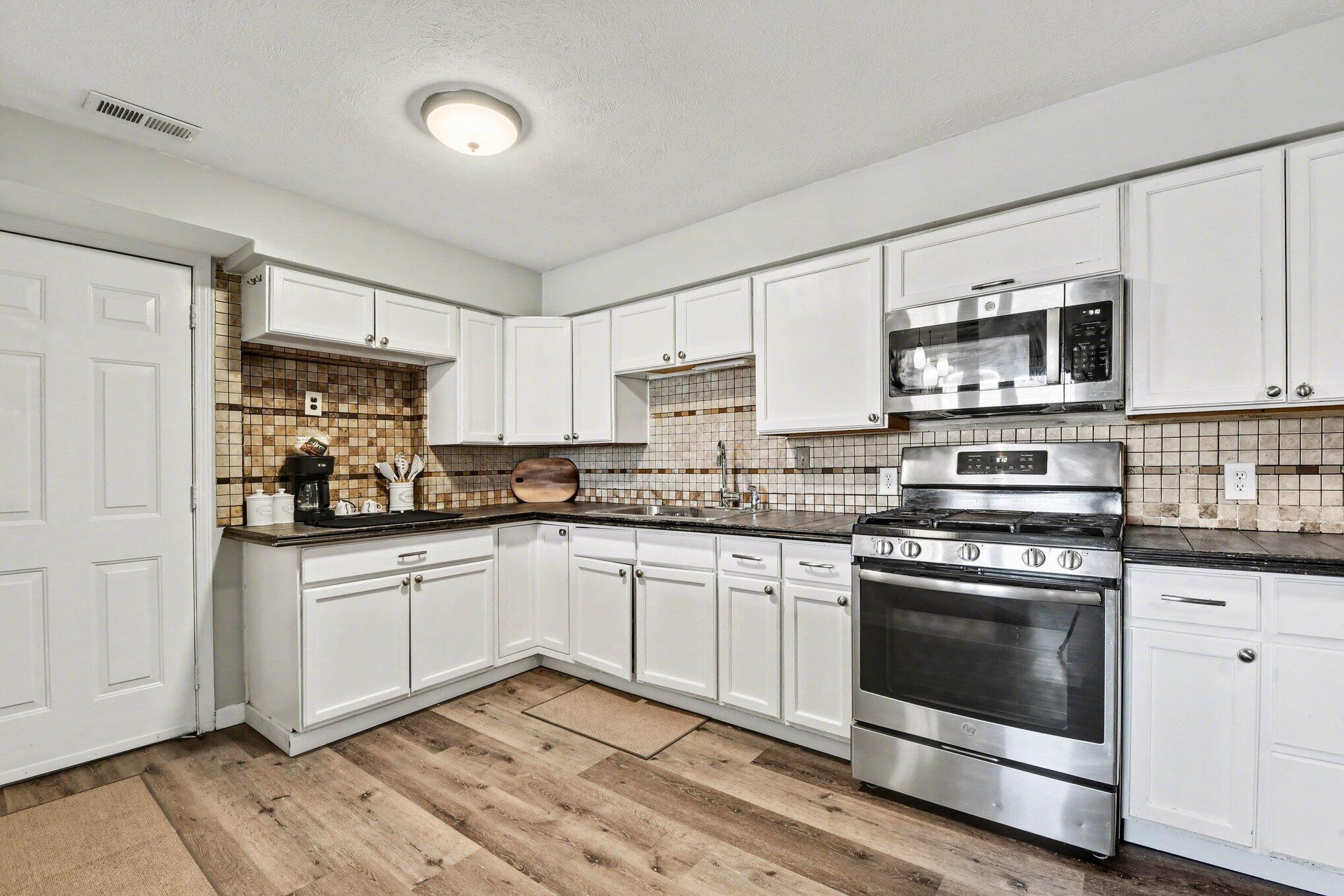 68 Nancy Street SE Grand Rapids MI 49548