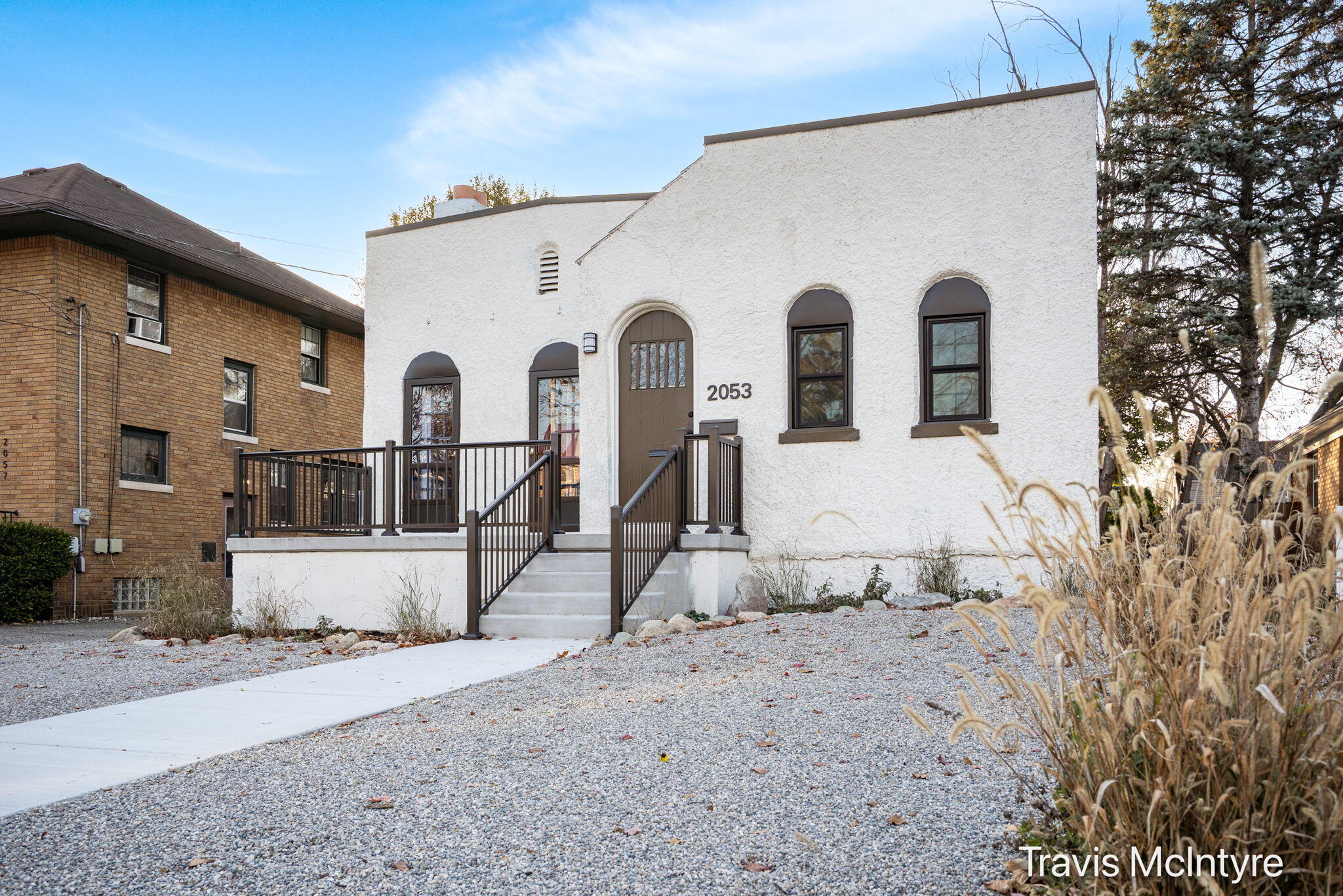 2053 Paris Avenue SE Grand Rapids MI 49507