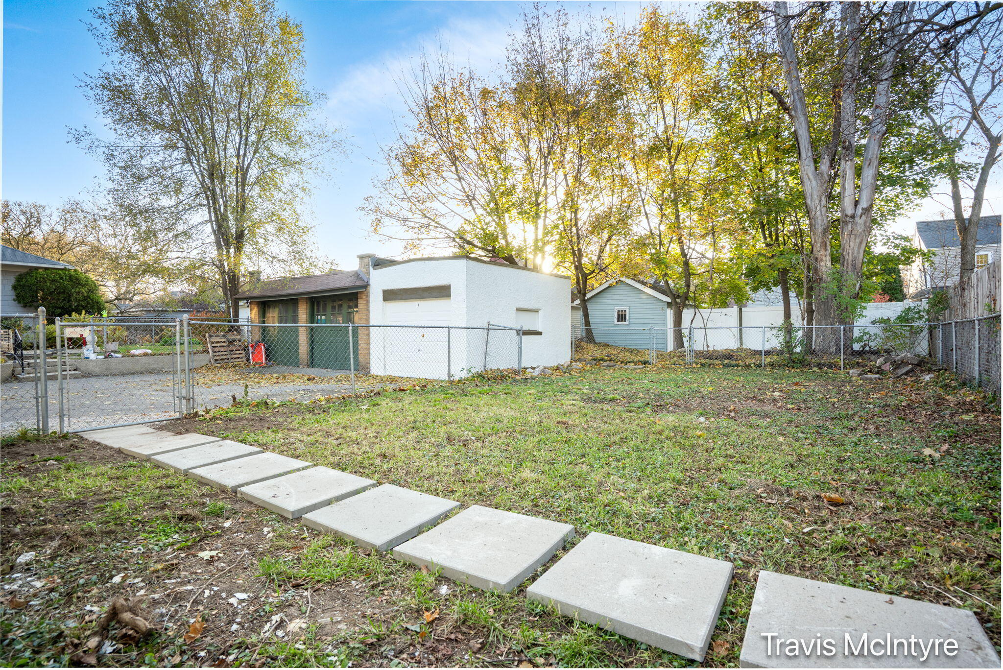 2053 Paris Avenue SE Grand Rapids MI 49507