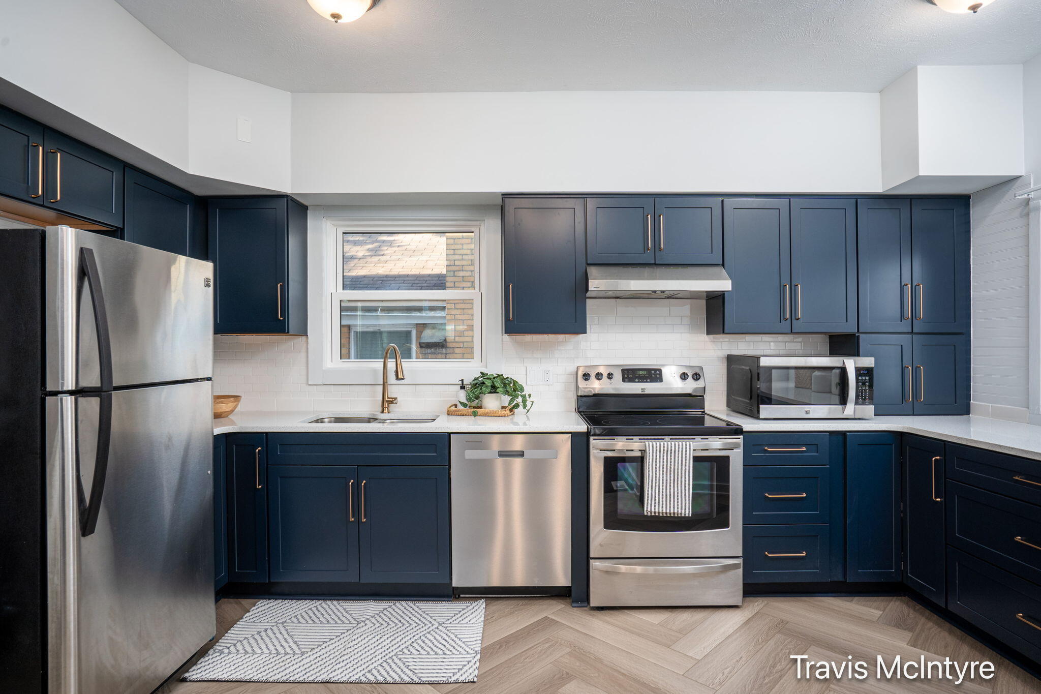 2053 Paris Avenue SE Grand Rapids MI 49507