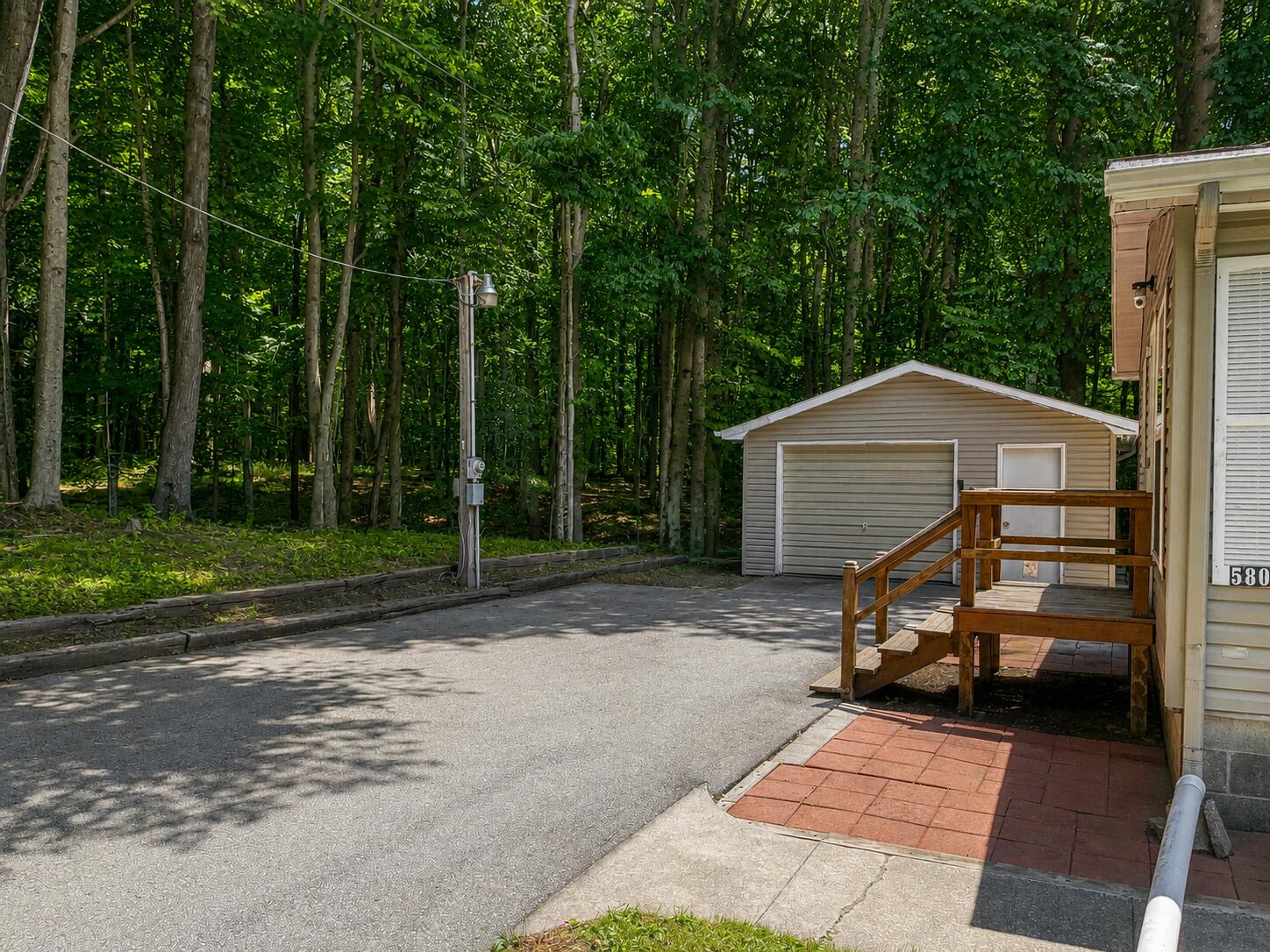 5809 Barnhart Road Ludington MI 49431
