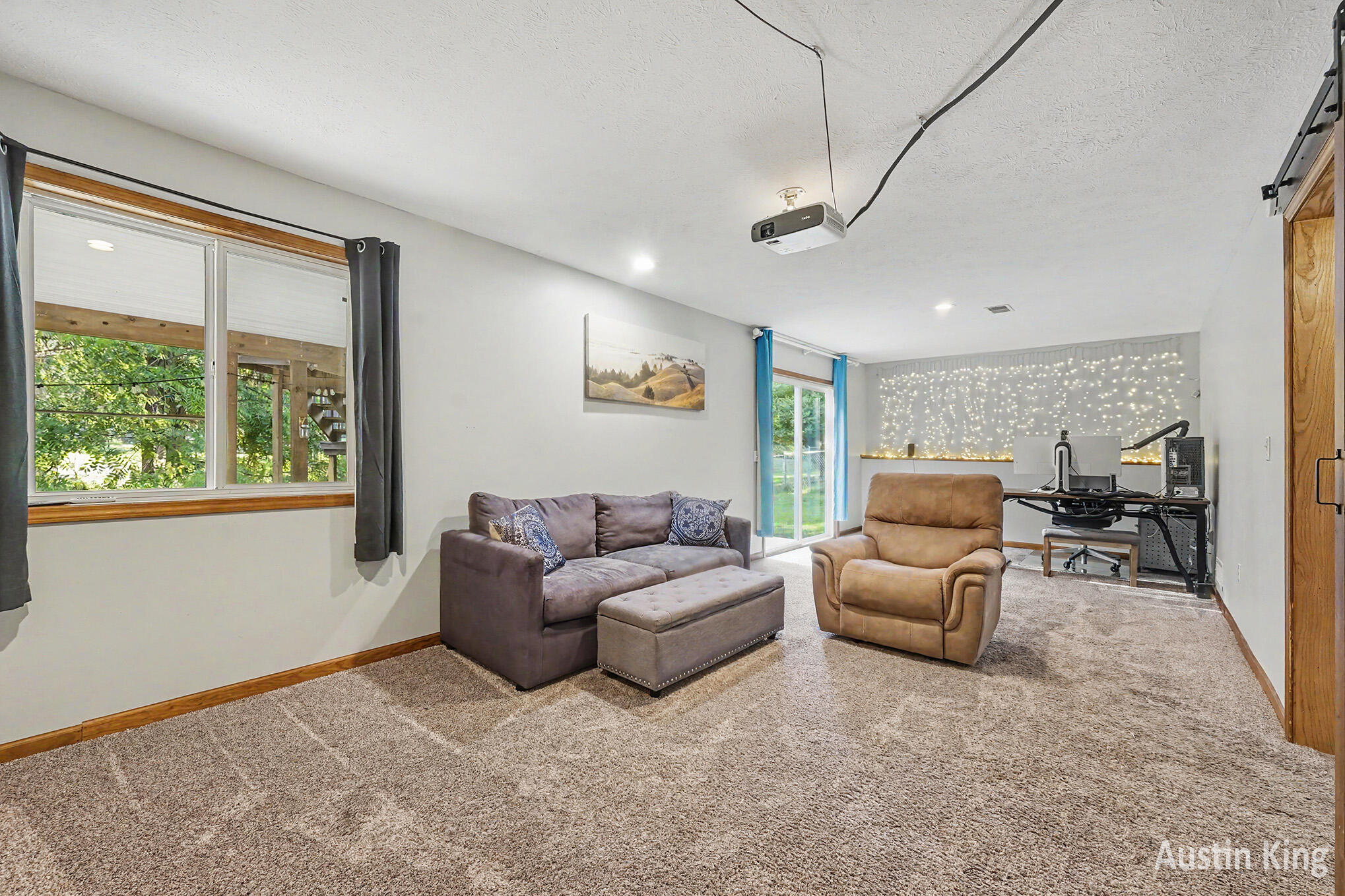 1350 Trailside Court NW Grand Rapids MI 49504