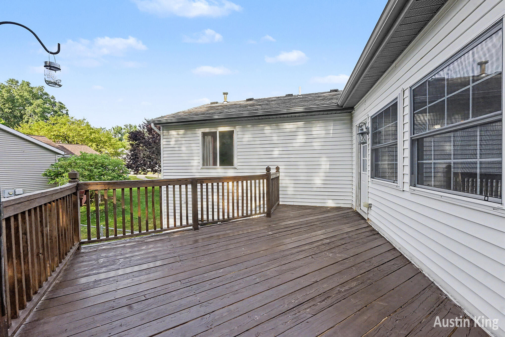 1350 Trailside Court NW Grand Rapids MI 49504