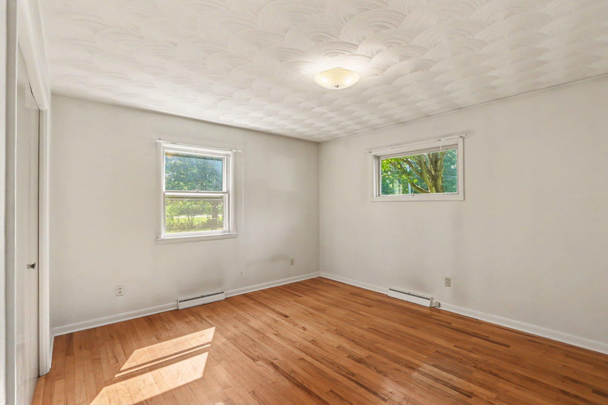 1830 River Street Kalamazoo MI 49048