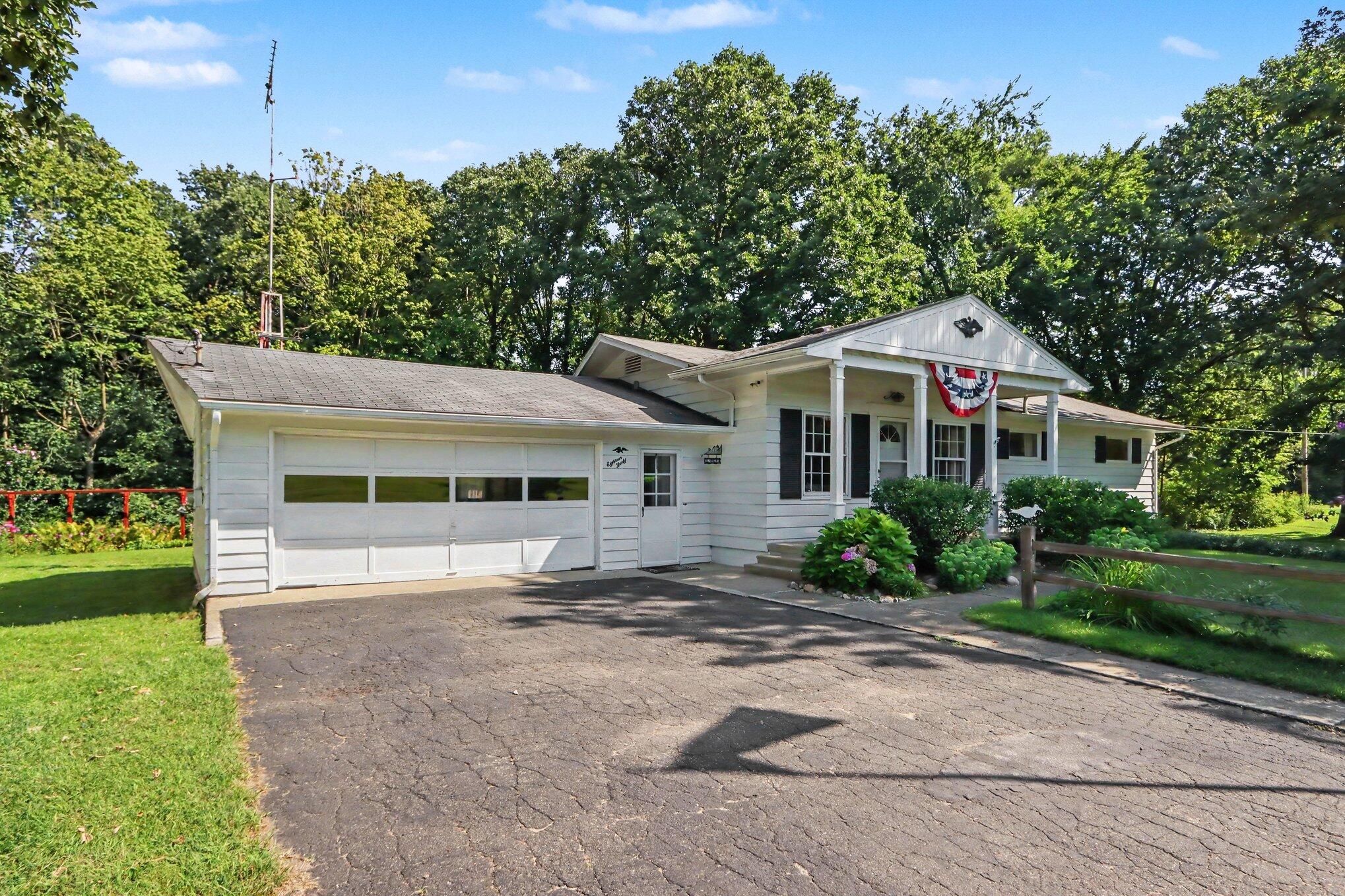 1830 River Street Kalamazoo MI 49048