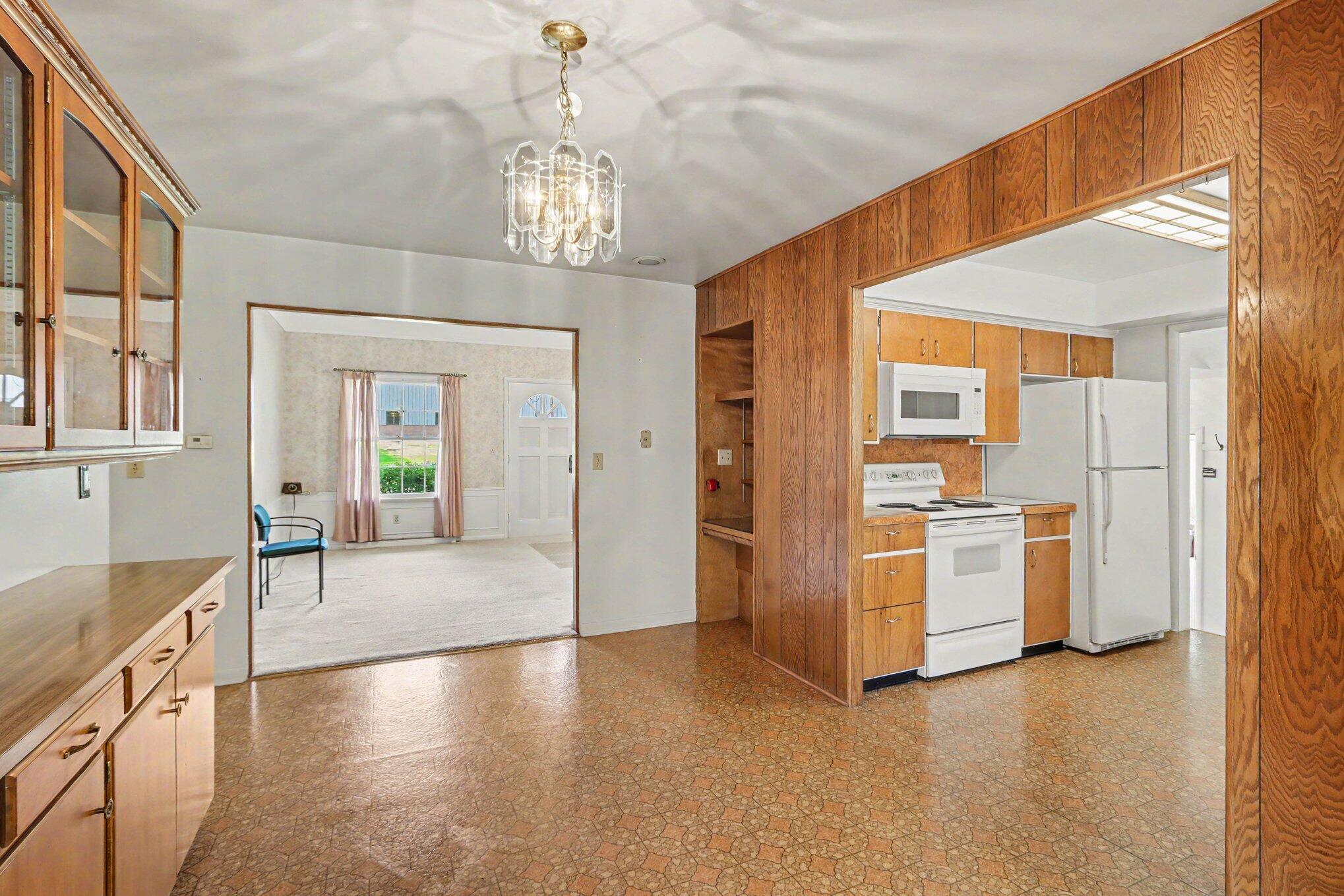 1830 River Street Kalamazoo MI 49048