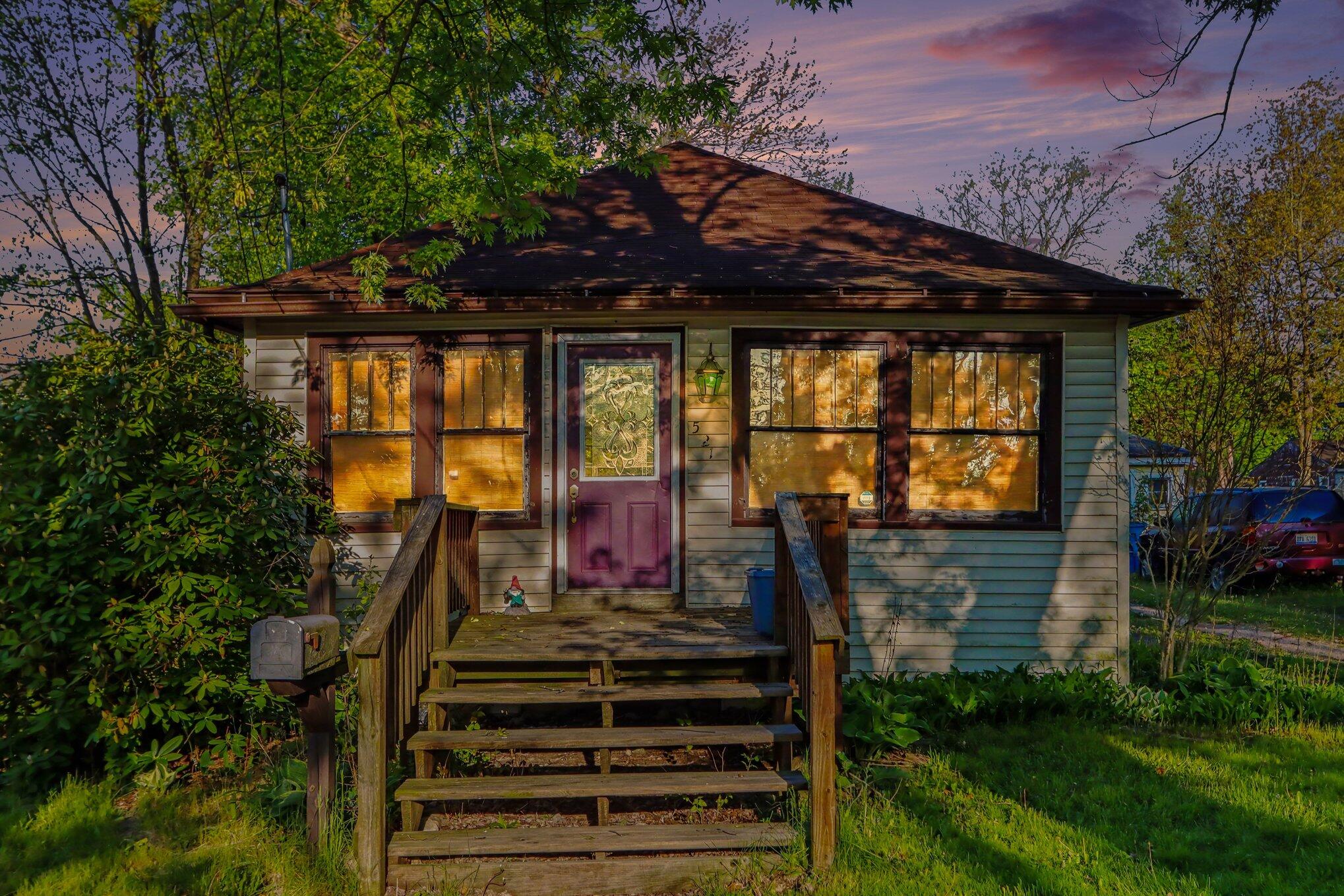 521 Gayle Avenue Kalamazoo MI 49048