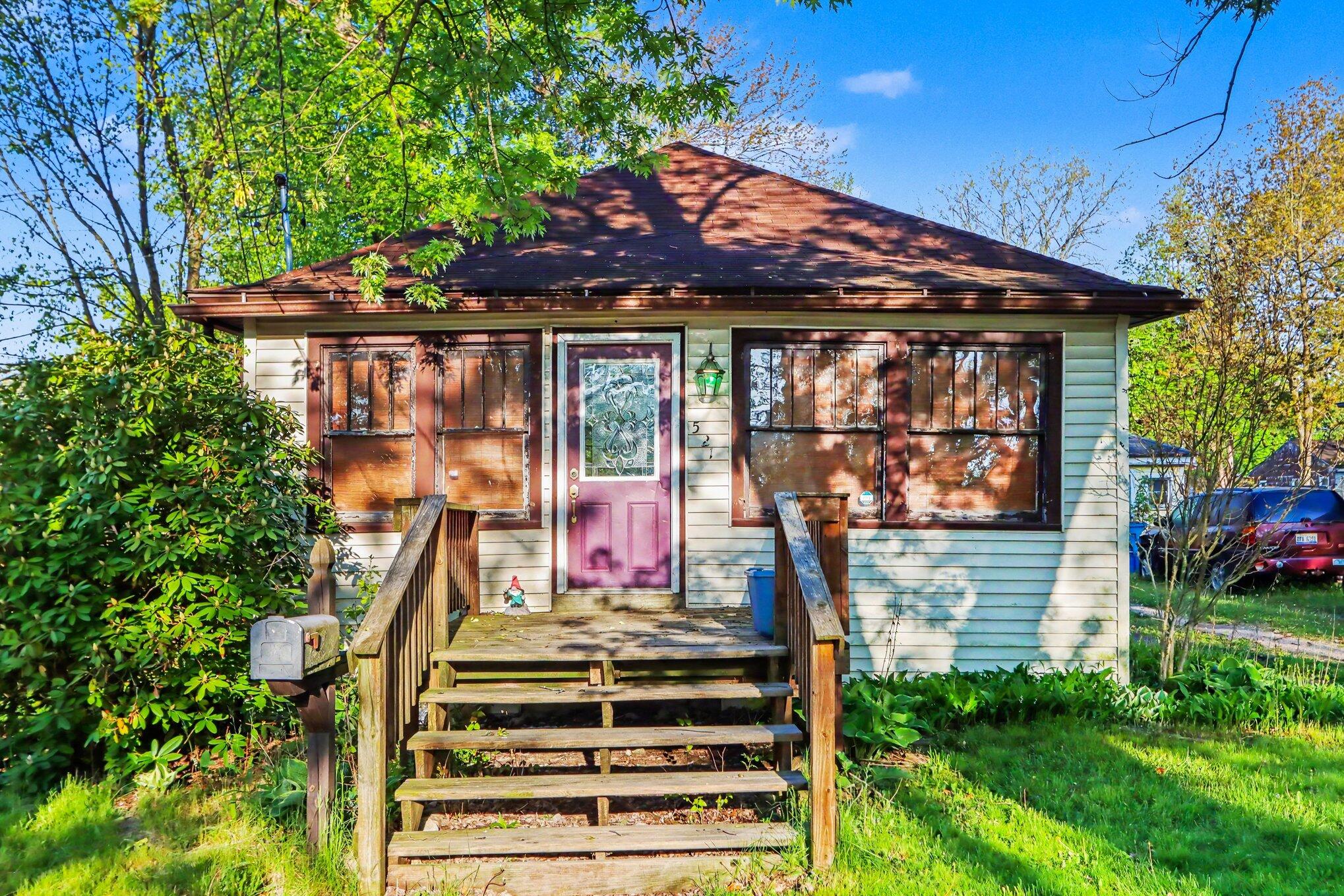 521 Gayle Avenue Kalamazoo MI 49048