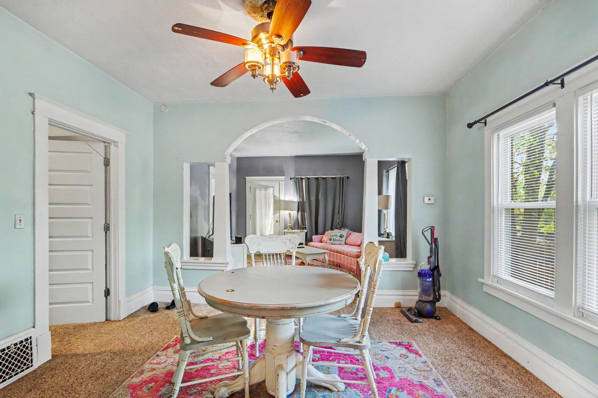 521 Gayle Avenue Kalamazoo MI 49048