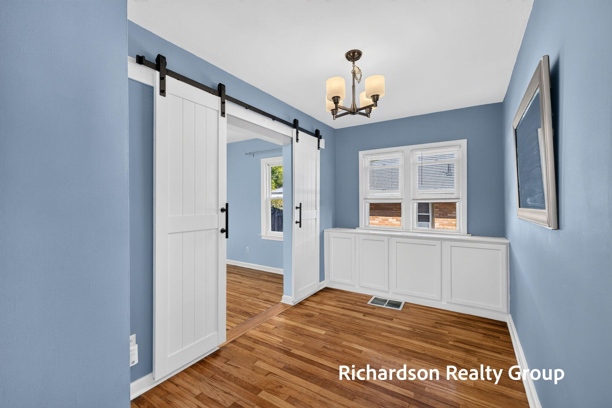 1055 NE Crescent Street NE Grand Rapids MI 49503