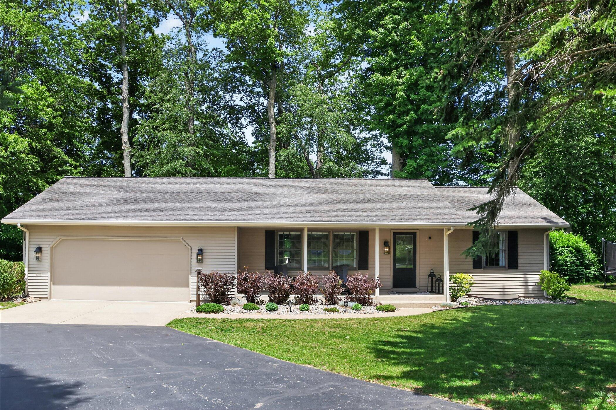 70070 2nd Avenue South Haven MI 49090