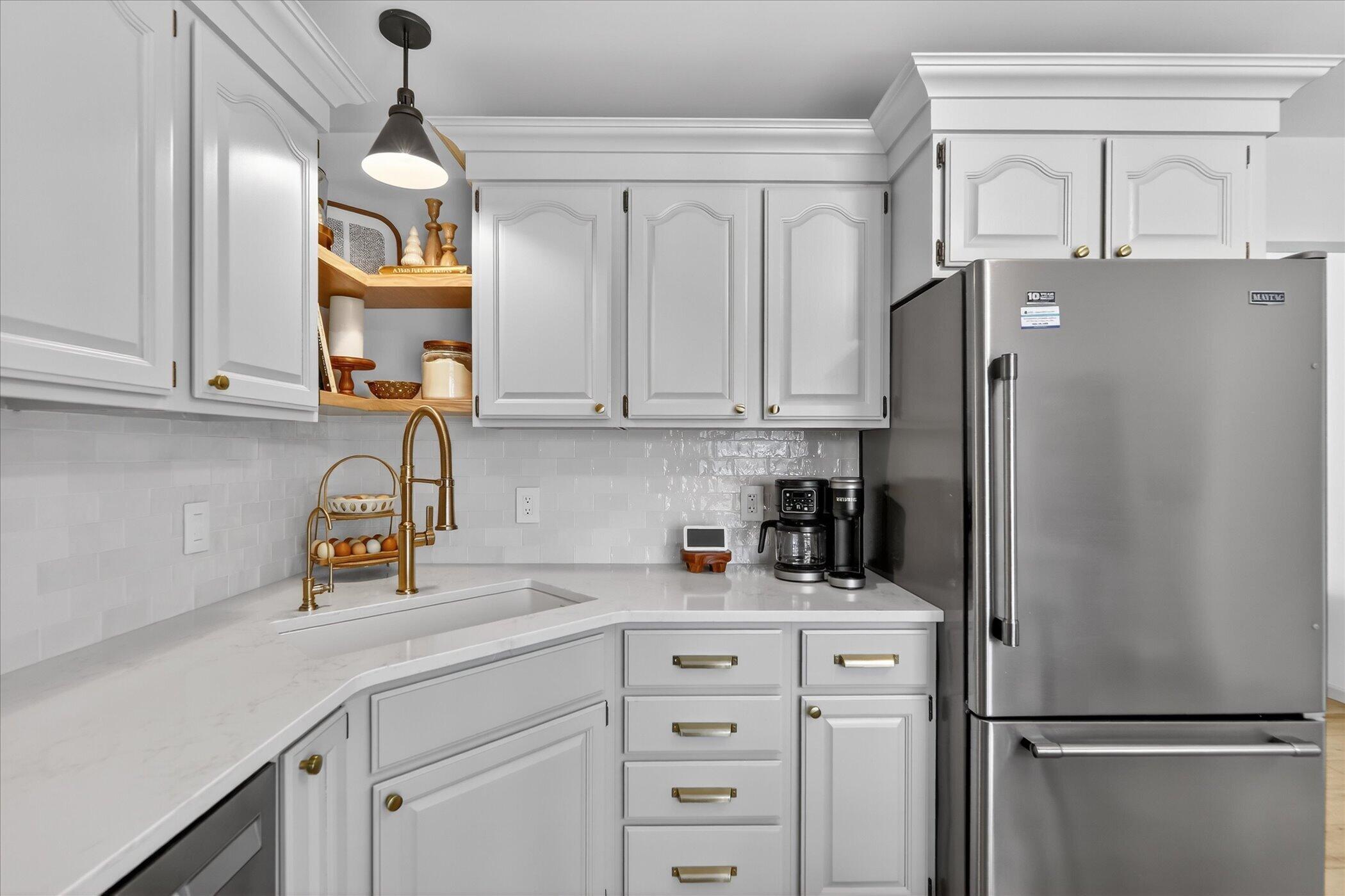 70070 2nd Avenue South Haven MI 49090