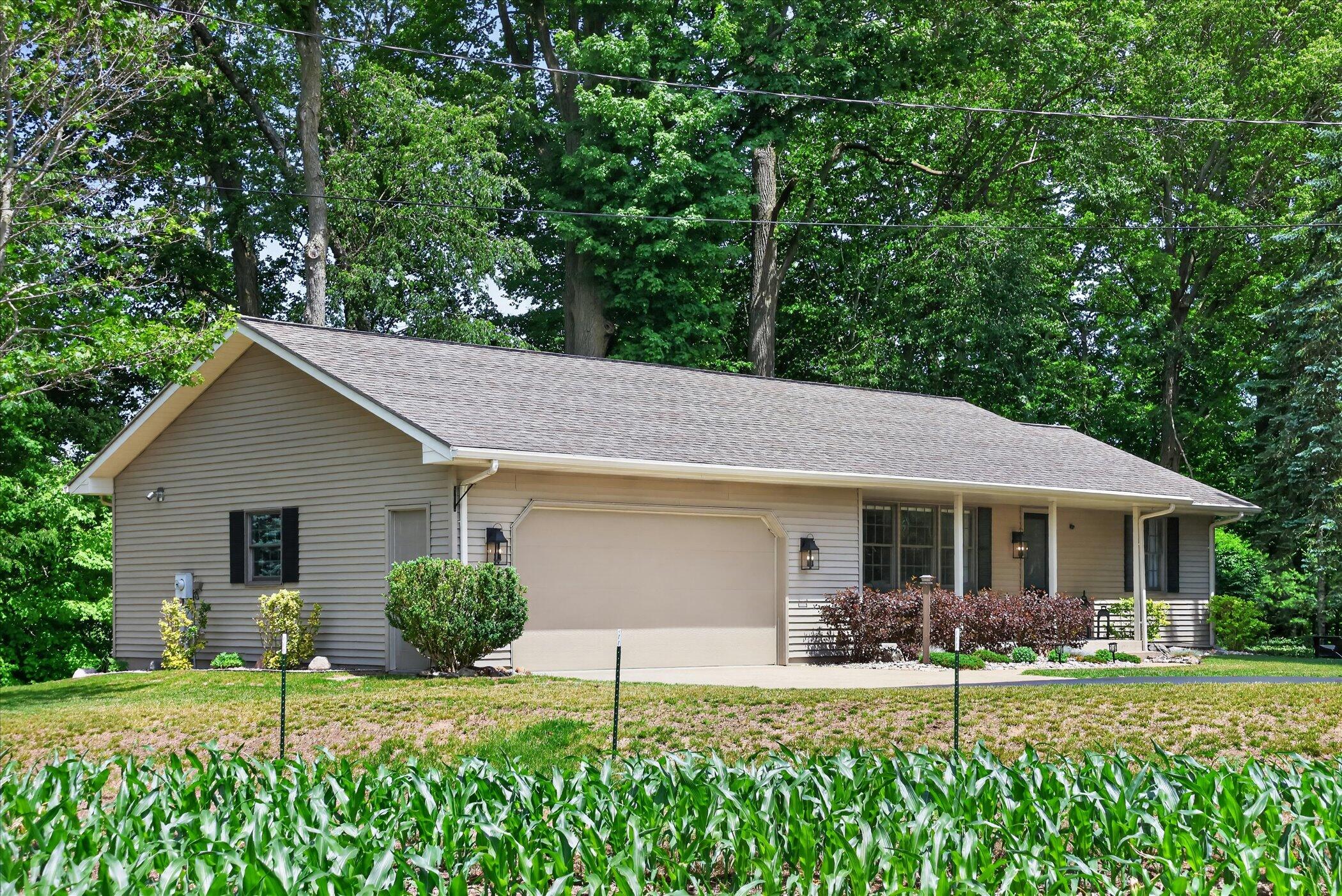 70070 2nd Avenue South Haven MI 49090