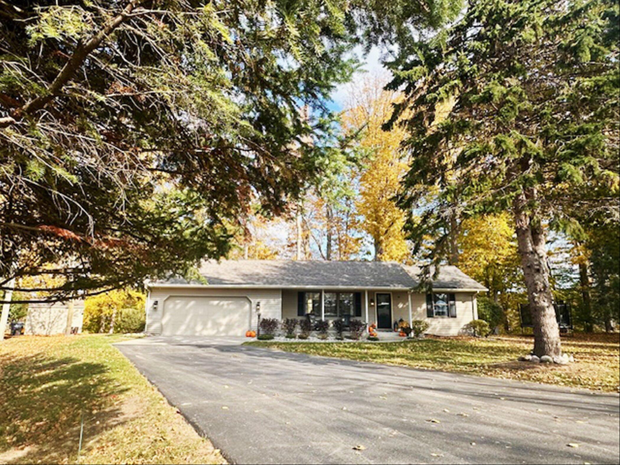 70070 2nd Avenue South Haven MI 49090