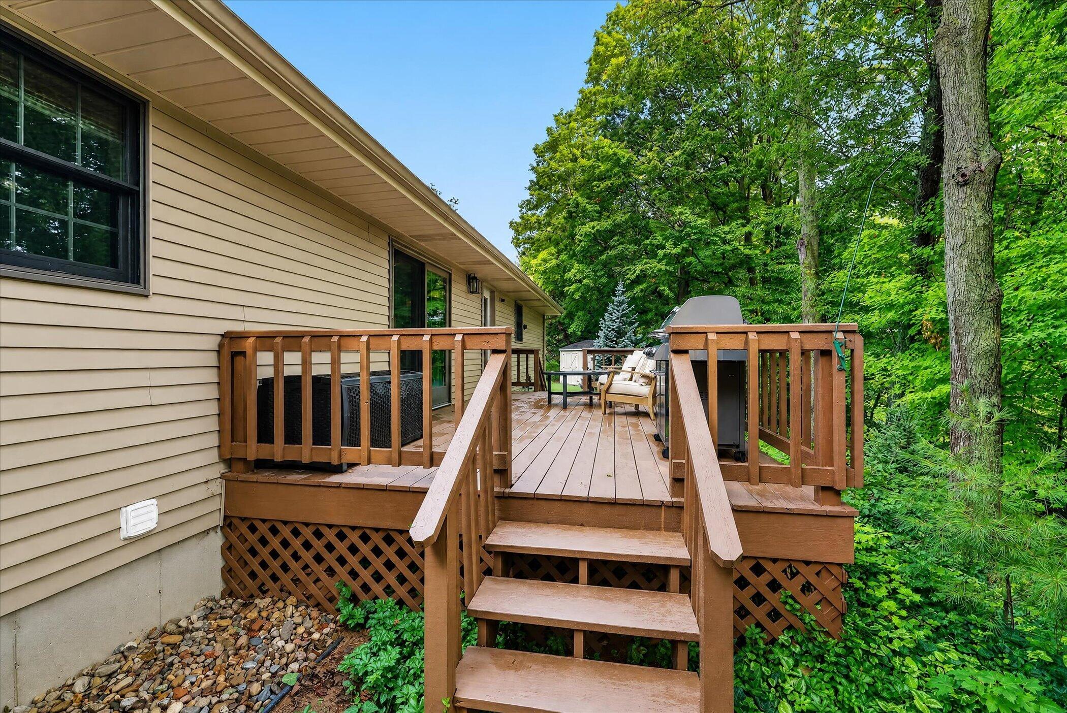 70070 2nd Avenue South Haven MI 49090