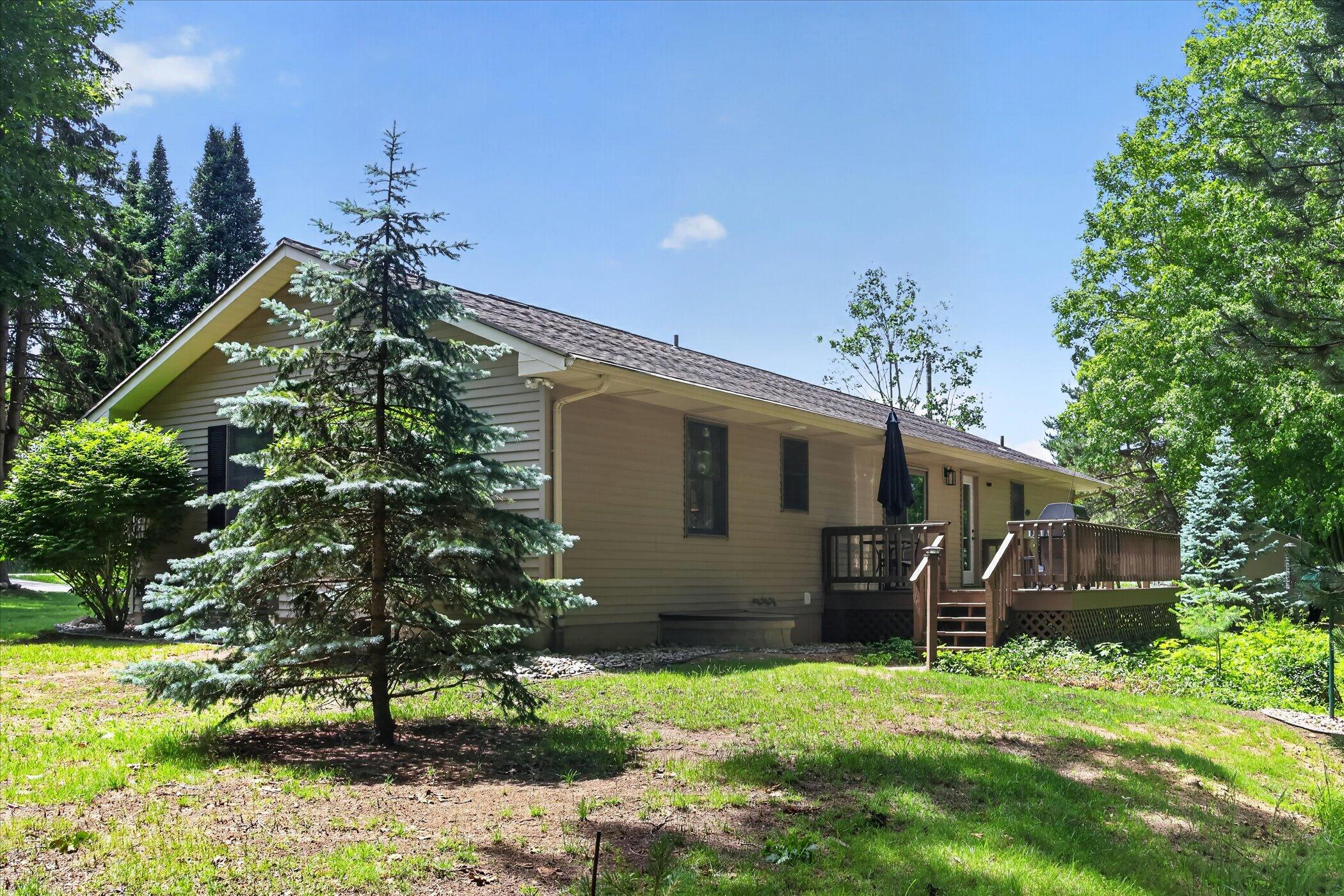 70070 2nd Avenue South Haven MI 49090