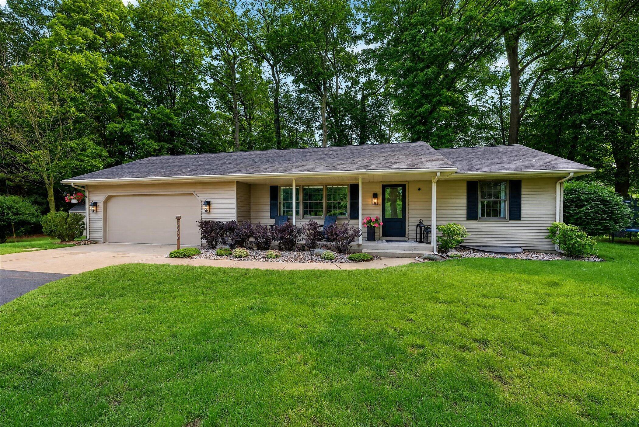 70070 2nd Avenue South Haven MI 49090