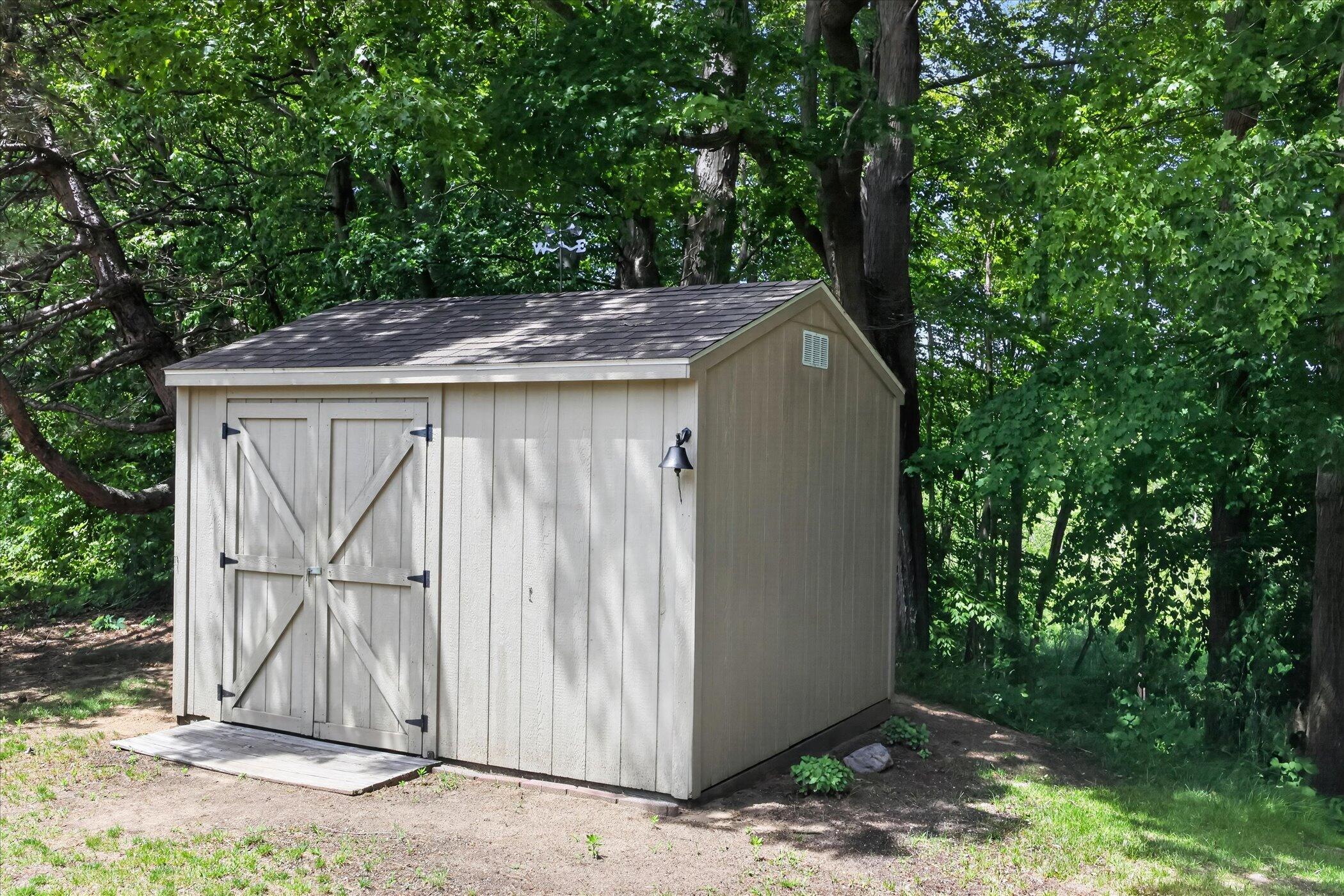 70070 2nd Avenue South Haven MI 49090