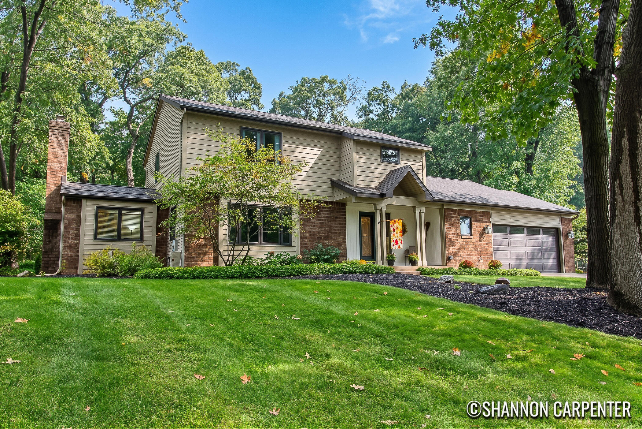 3275 Pinoak Court SE Grand Rapids MI 49546