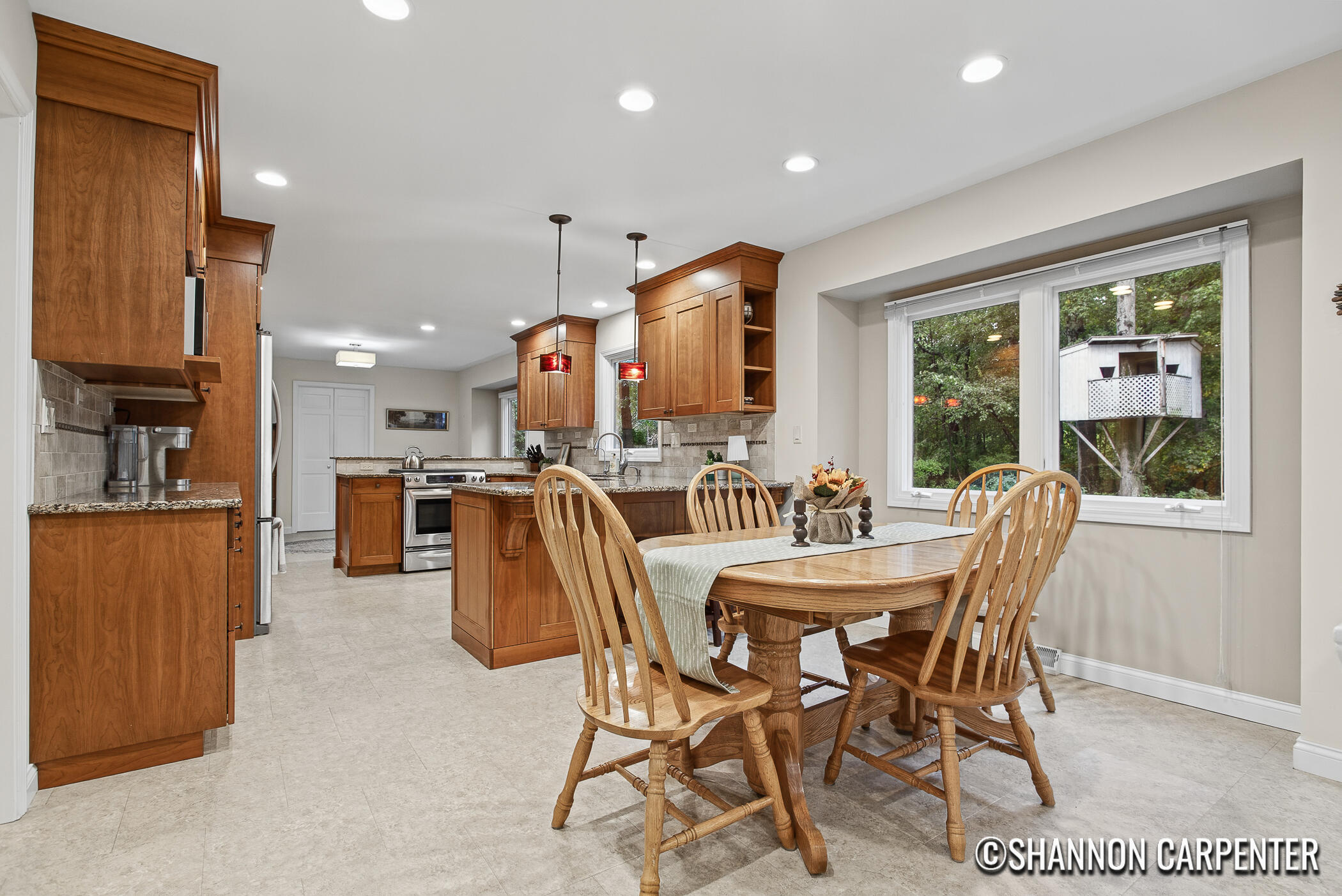 3275 Pinoak Court SE Grand Rapids MI 49546
