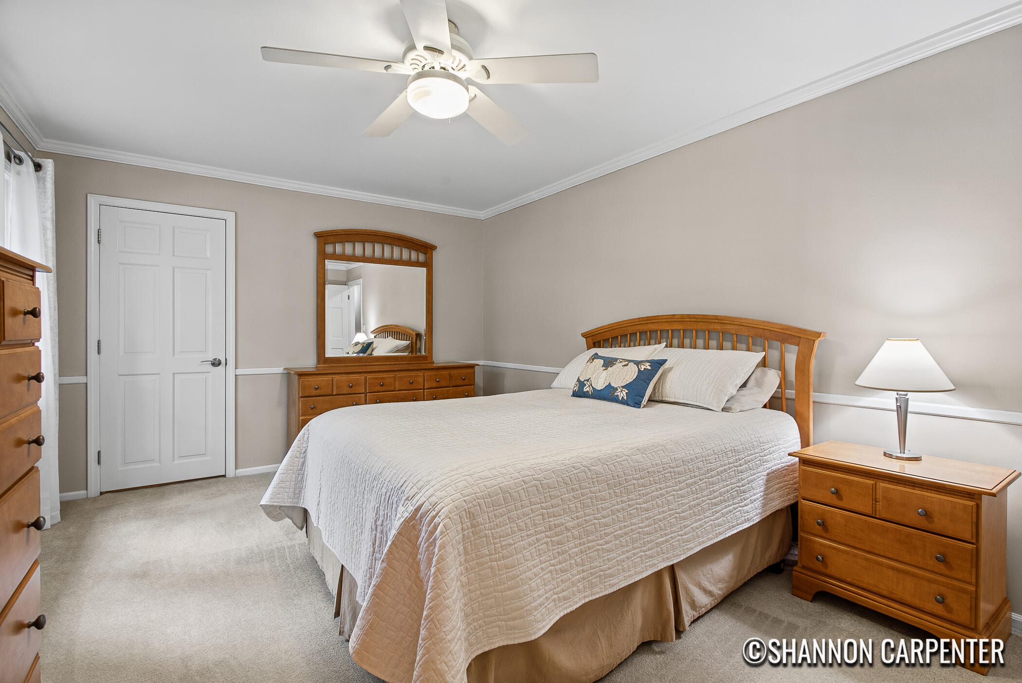 3275 Pinoak Court SE Grand Rapids MI 49546
