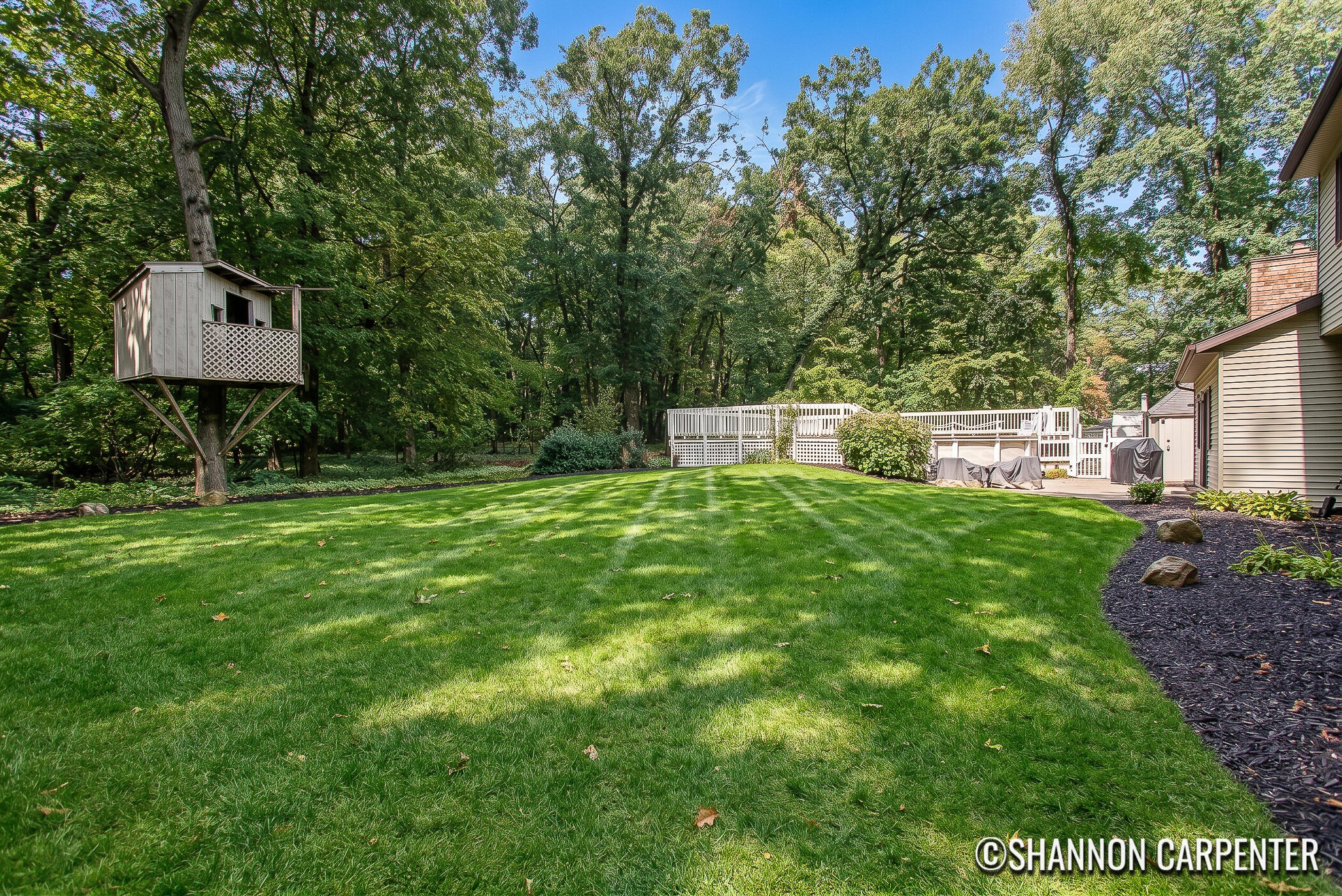 3275 Pinoak Court SE Grand Rapids MI 49546